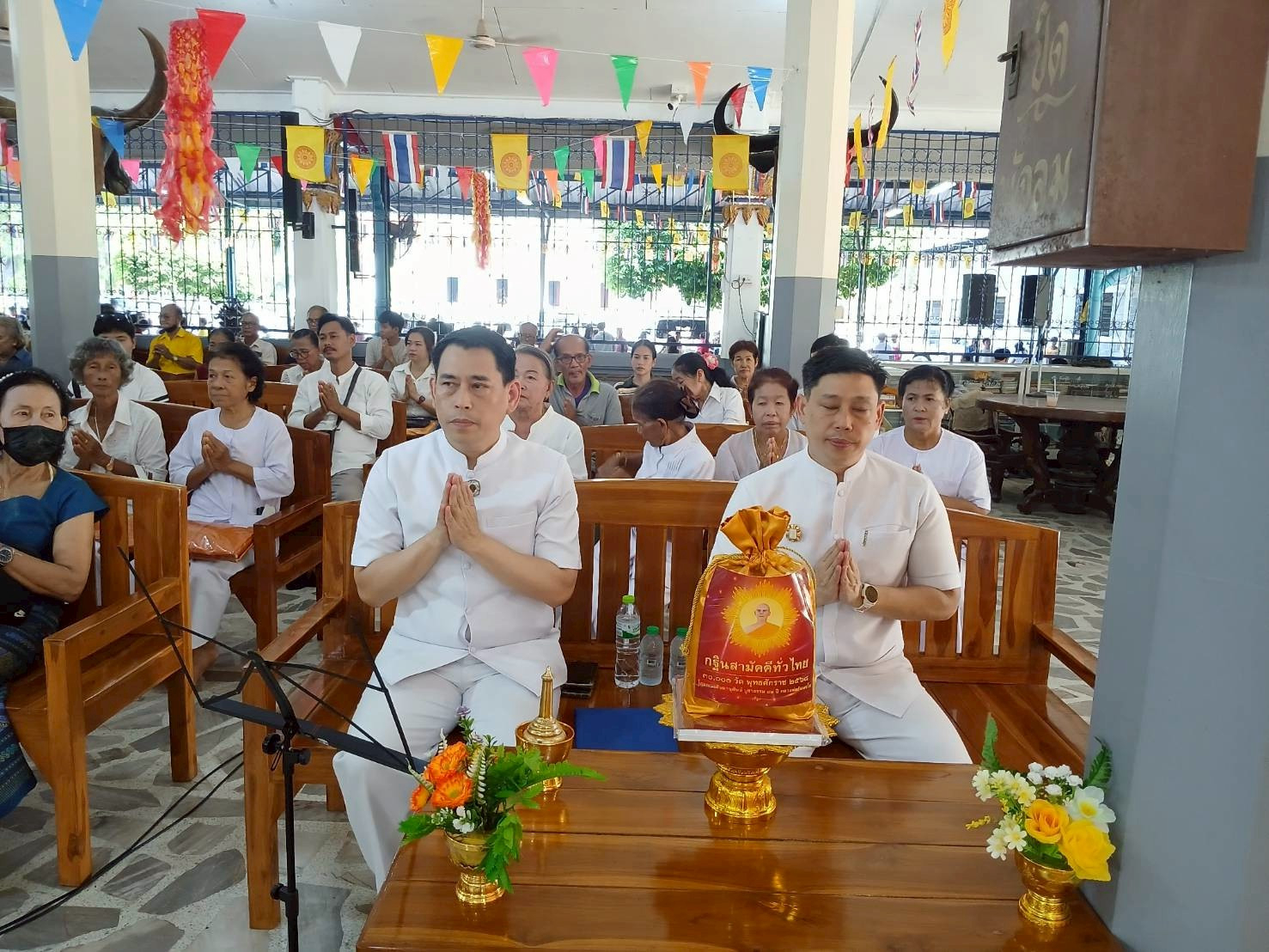 ภาพร่วมพิธีกรรมวัดโพธาราม