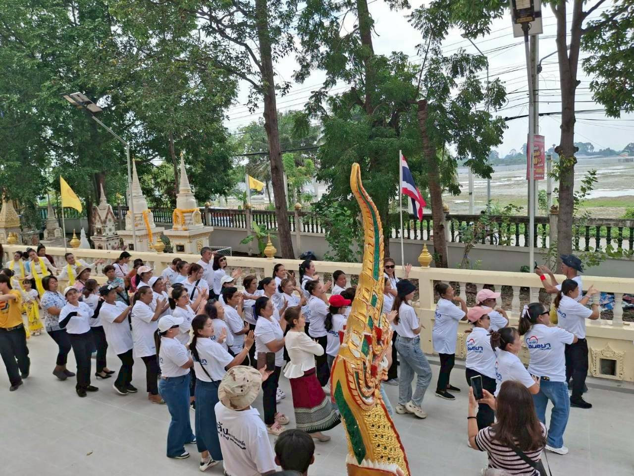 ภาพร่วมพิธีกรรมวัดสังกะเปรียว
