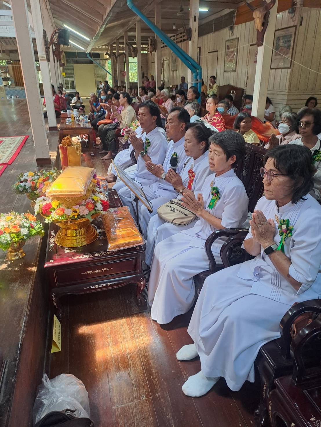 ภาพกล่าวคำถวายกฐินวัดนิคมราษฎร์รังสรรค์