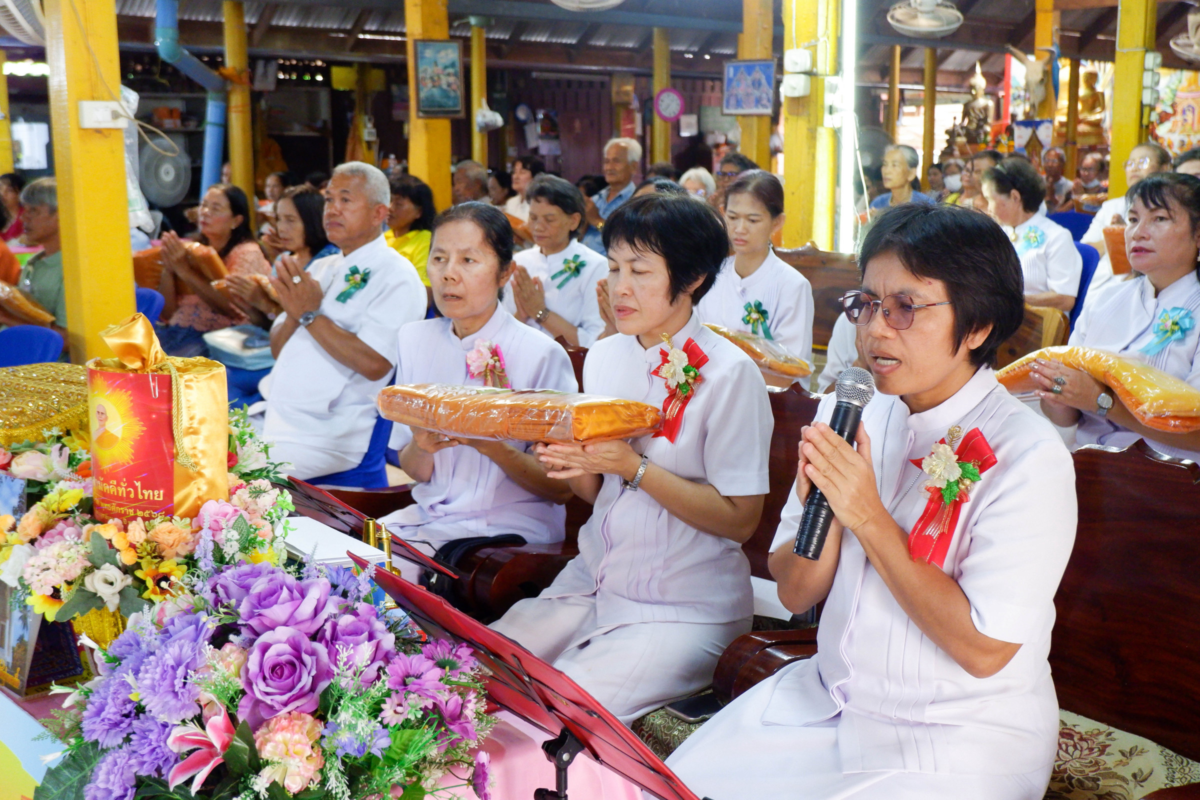 ภาพกล่าวคำถวายกฐินวัดทุ่งเคล็ดสามัคคีธรรม