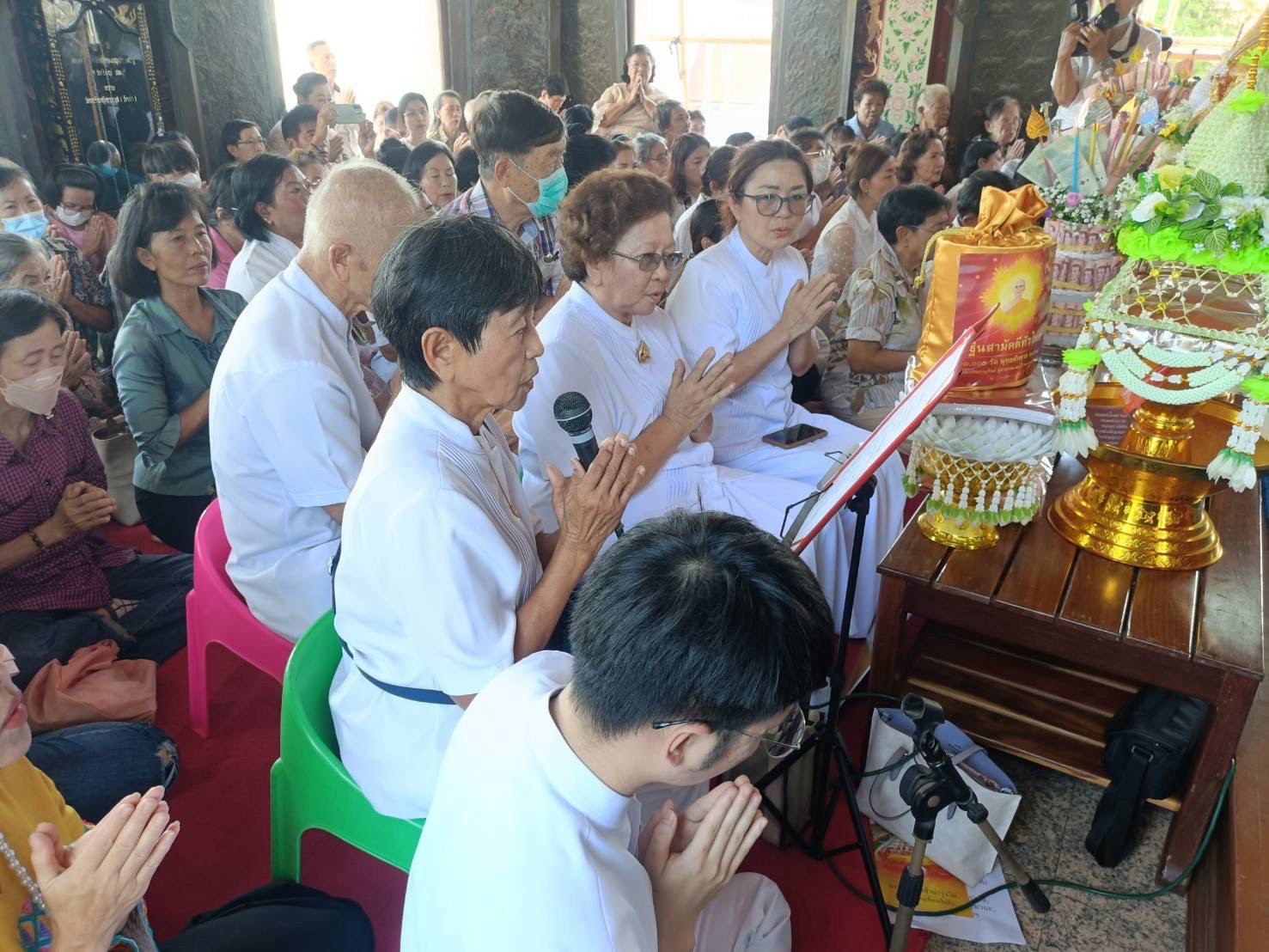 ภาพร่วมพิธีกรรมวัดอรัญญิกาวาส