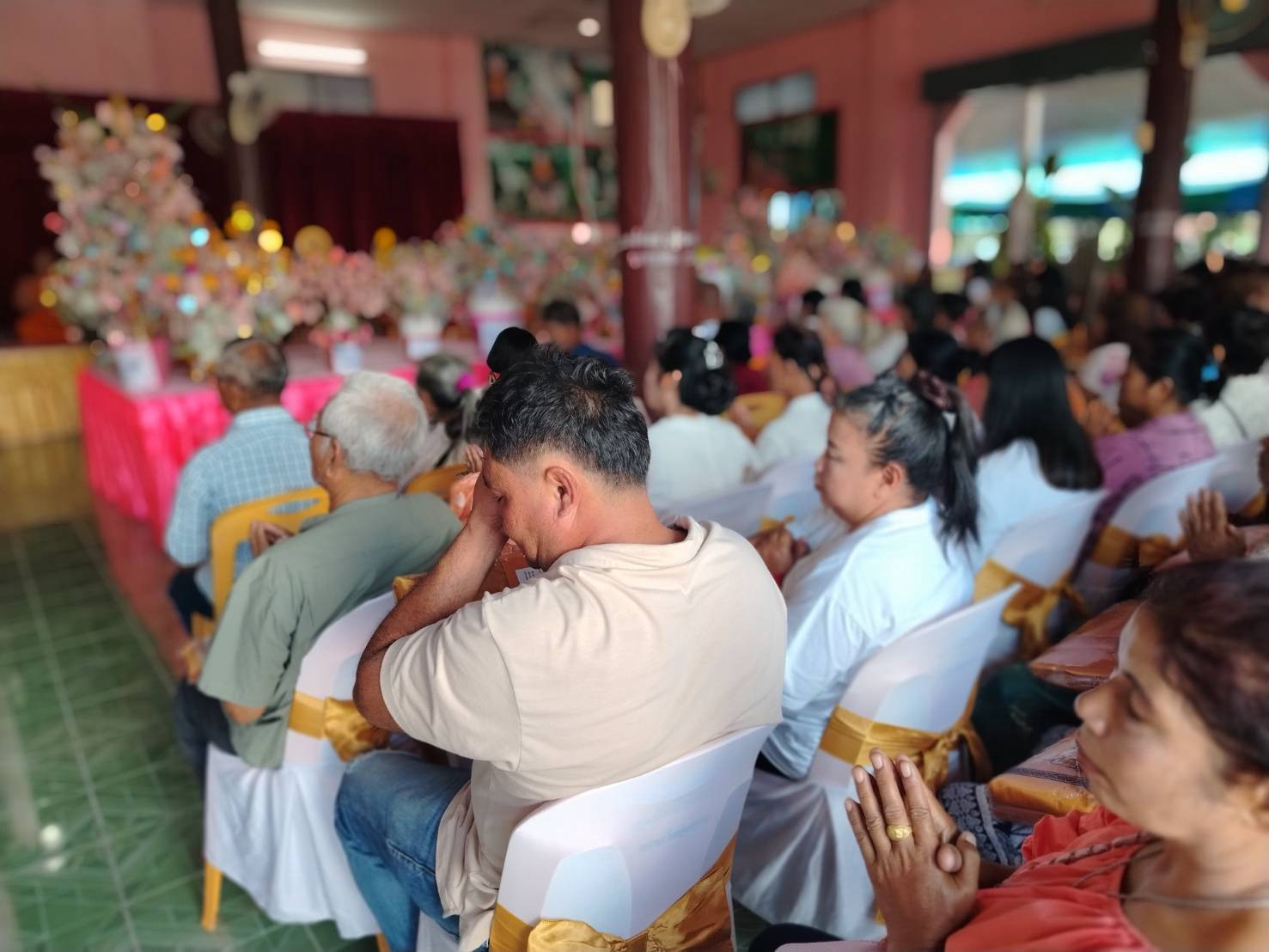 ภาพร่วมพิธีกรรมวัดสุวรรณาราม