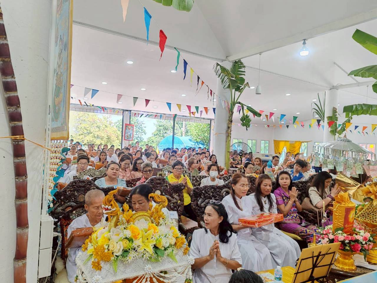 ภาพร่วมพิธีกรรมวัดเขาบำเพ็ญบุญ