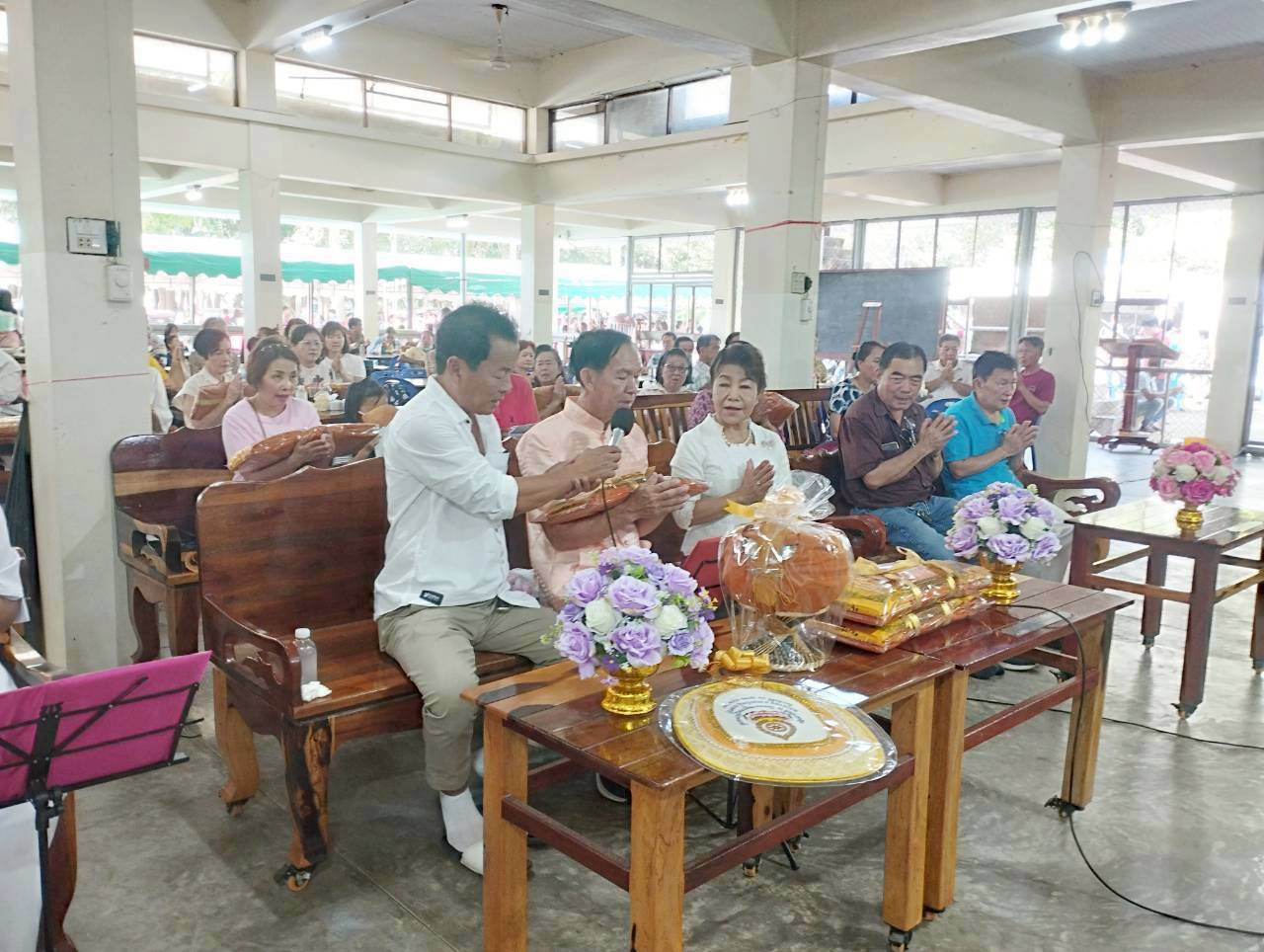 ภาพร่วมพิธีกรรมวัดคลองพลูราษฎร์ประสงค์