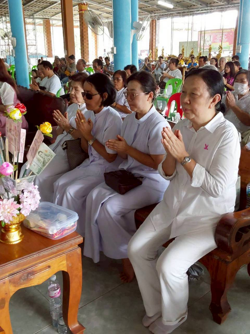 ภาพร่วมพิธีกรรมวัดคลองสิบแปด