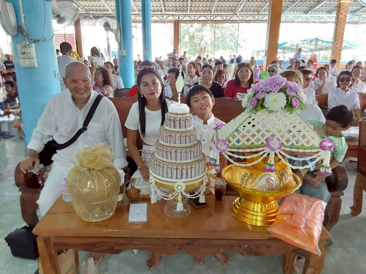 ภาพร่วมพิธีกรรมวัดคลองสิบแปด