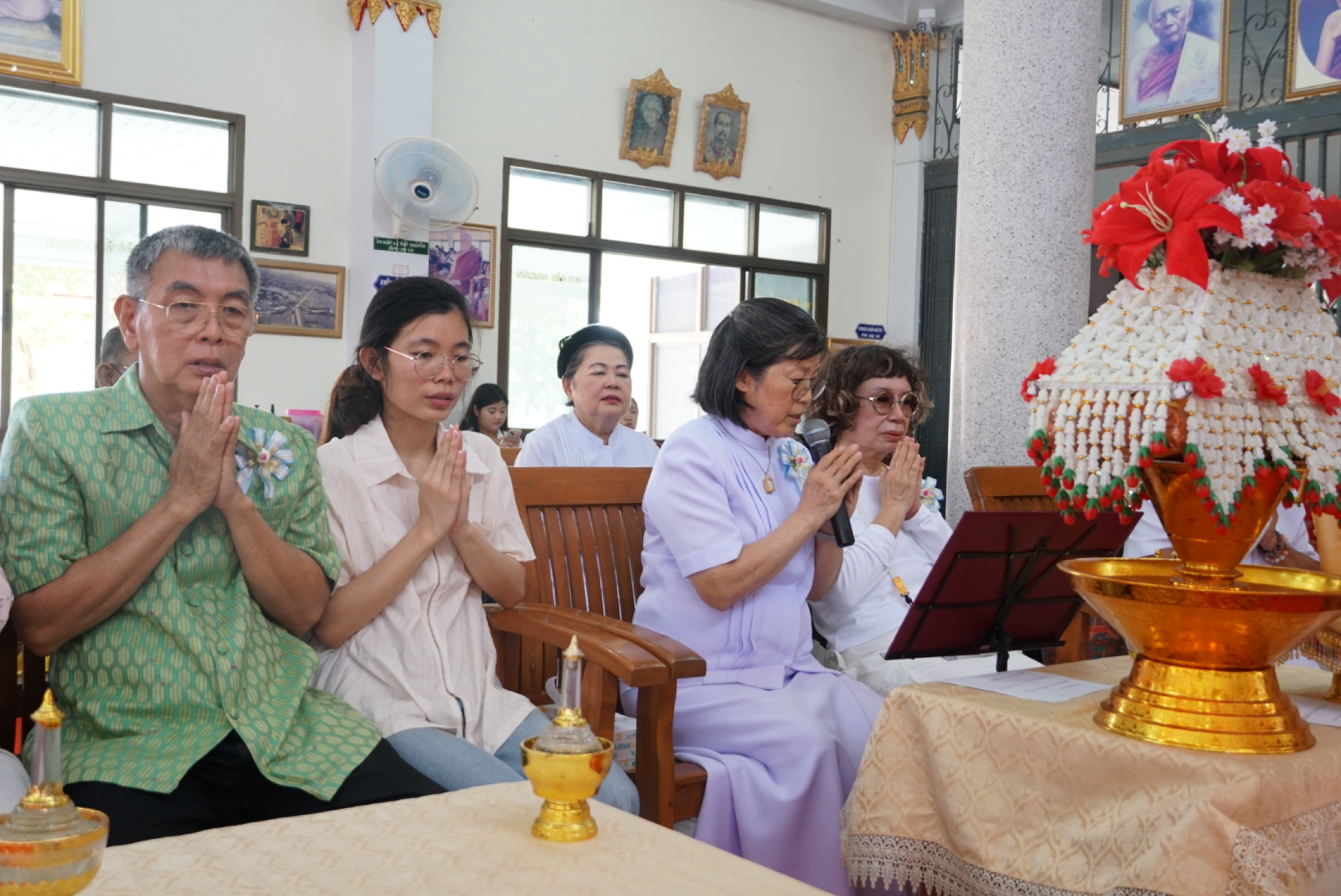 ภาพกล่าวคำถวายกฐินวัดกุฎโง้ง