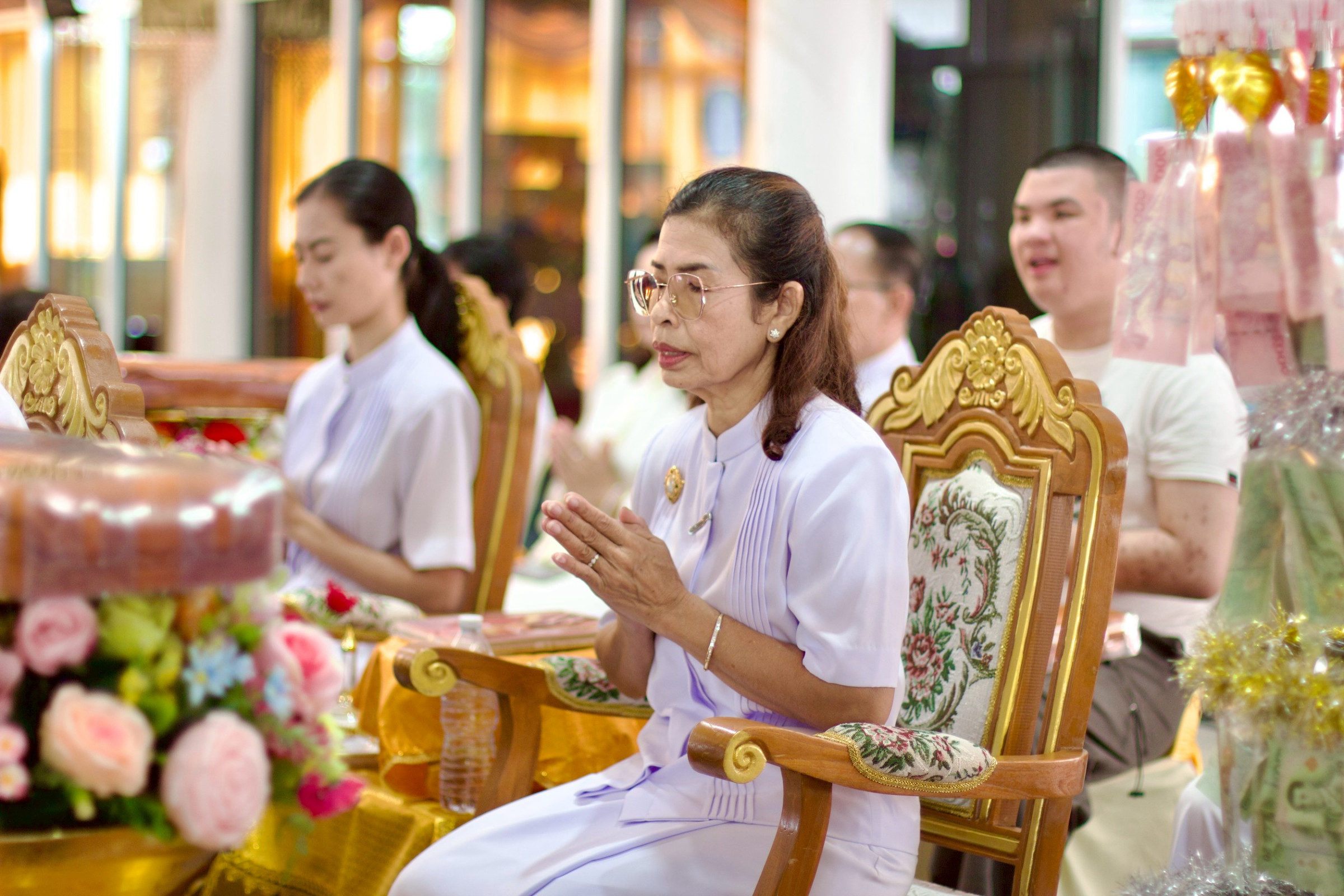 ภาพร่วมพิธีกรรมวัดมาบบอน