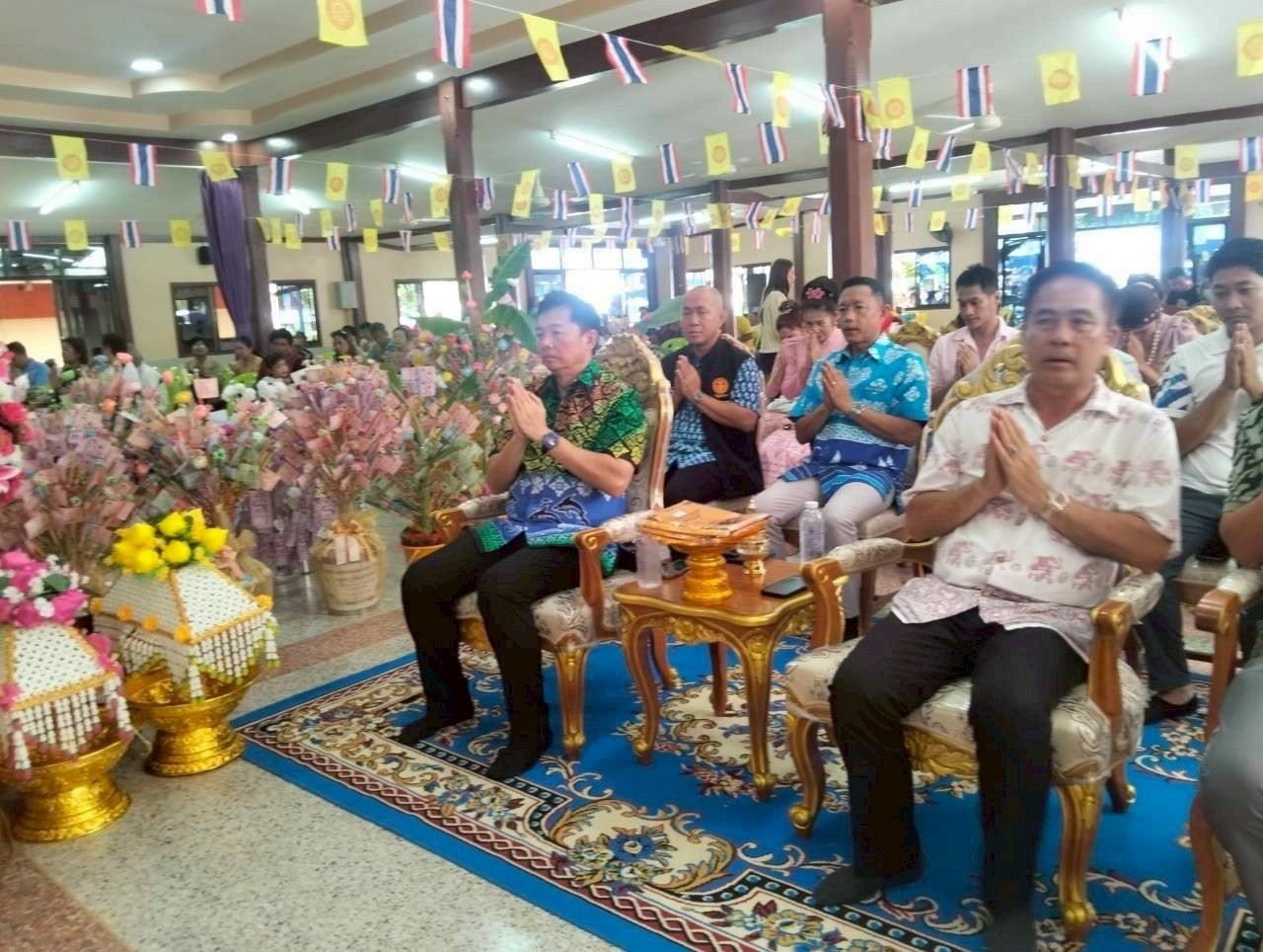 ภาพร่วมพิธีกรรมวัดสระตาพรหม