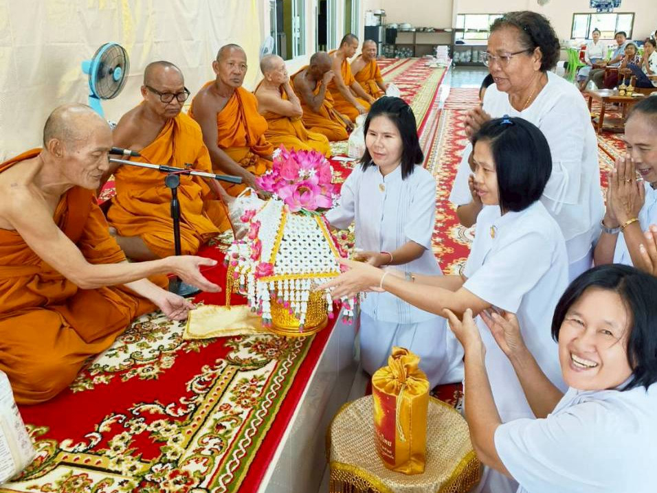 ภาพร่วมพิธีกรรมวัดท้ายเชิด