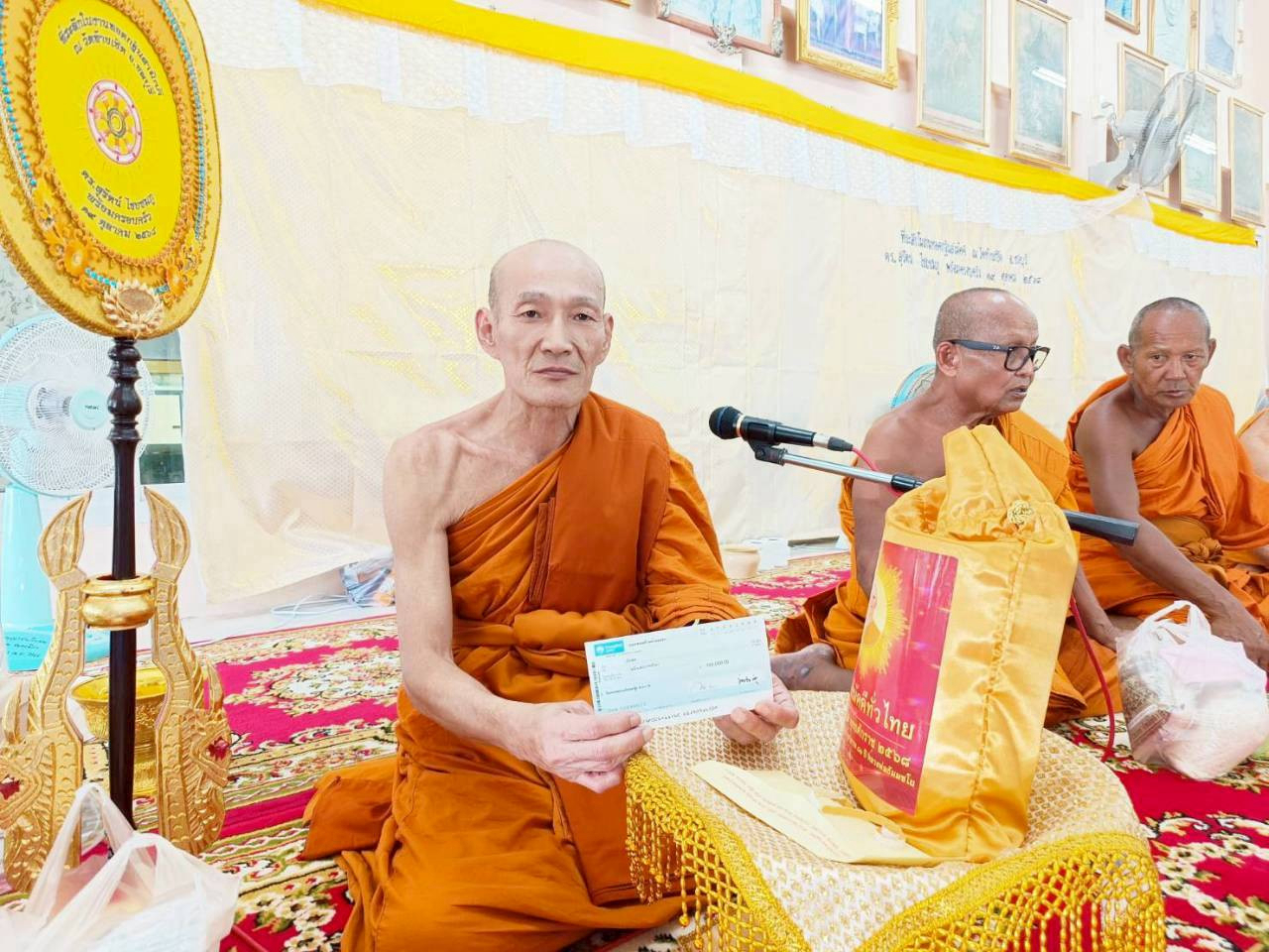 ภาพร่วมพิธีกรรมวัดท้ายเชิด