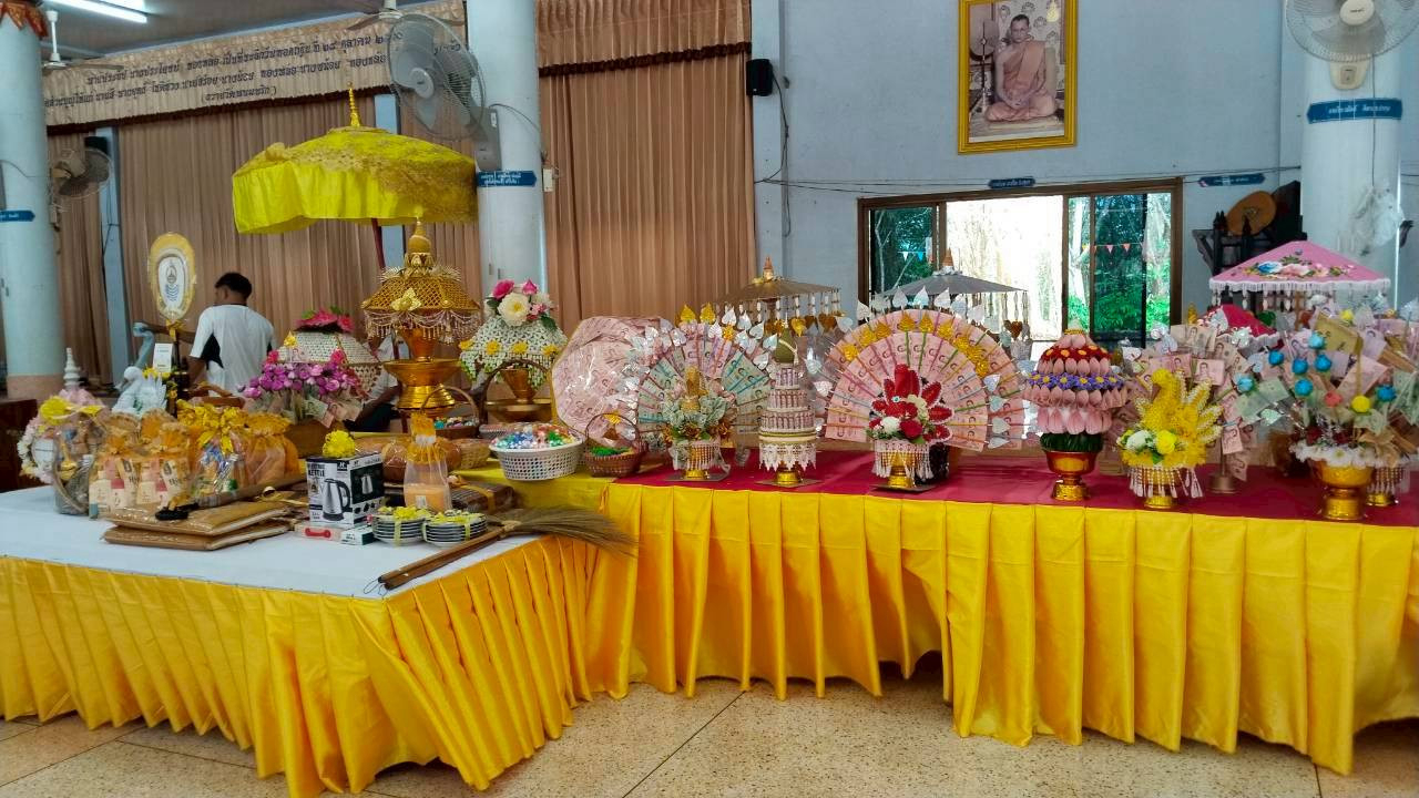 ภาพร่วมพิธีกรรมวัดพนมพริก