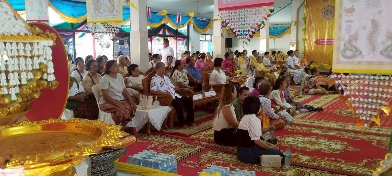 ภาพร่วมพิธีกรรมวัดคลองเทพโลก