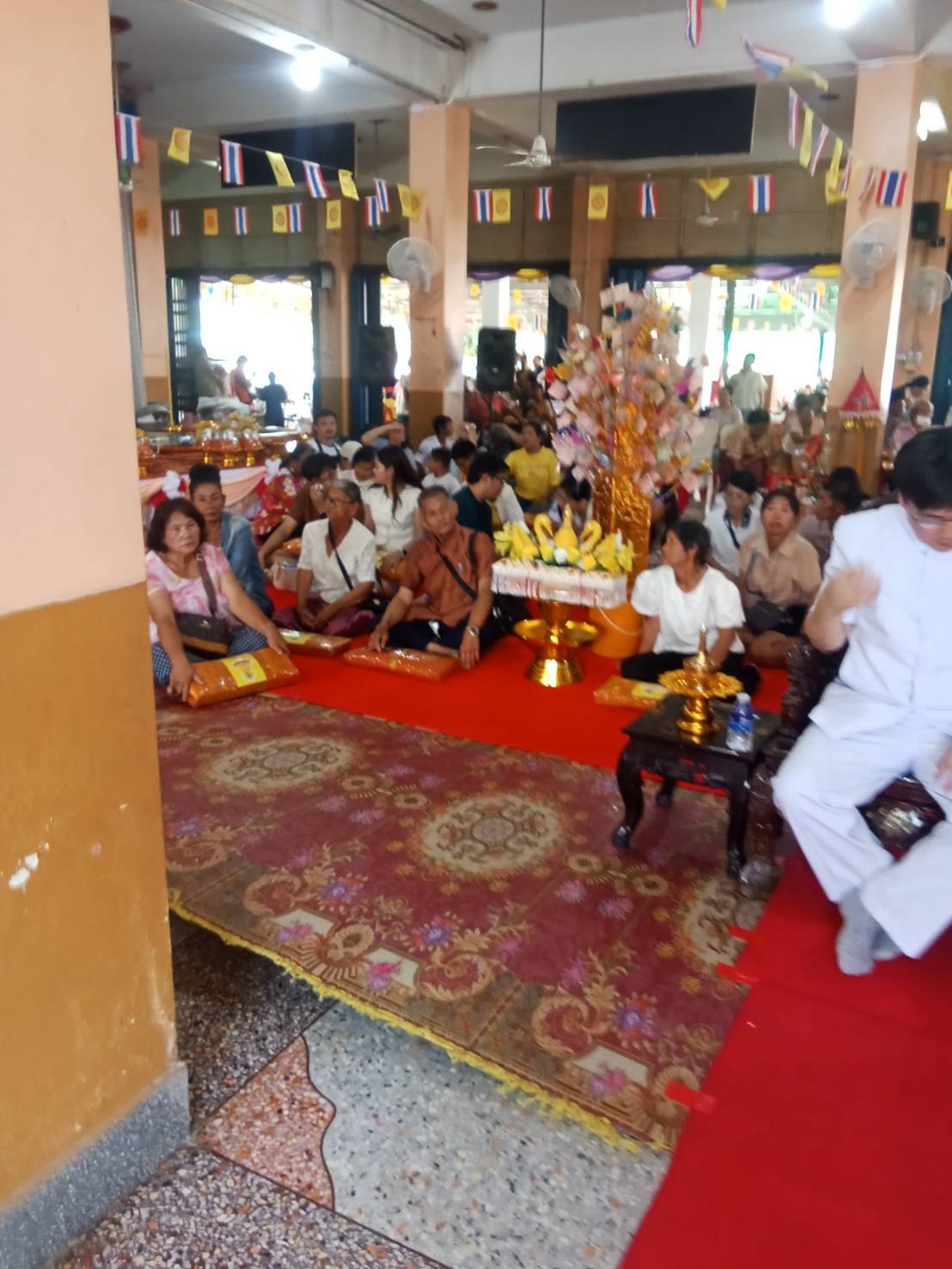 ภาพร่วมพิธีกรรมวัดเกาะเค็ดใน