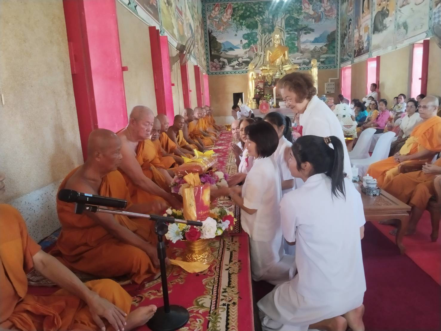ภาพร่วมพิธีกรรมวัดหลวงปรีชากูล