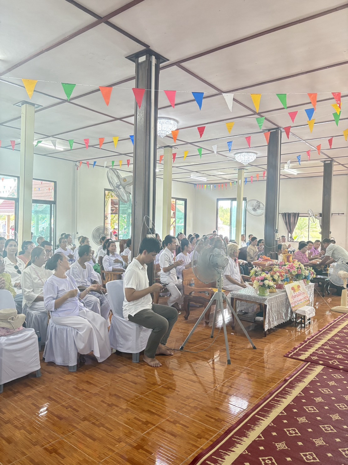 ภาพร่วมพิธีกรรมวัดพุทธาราม