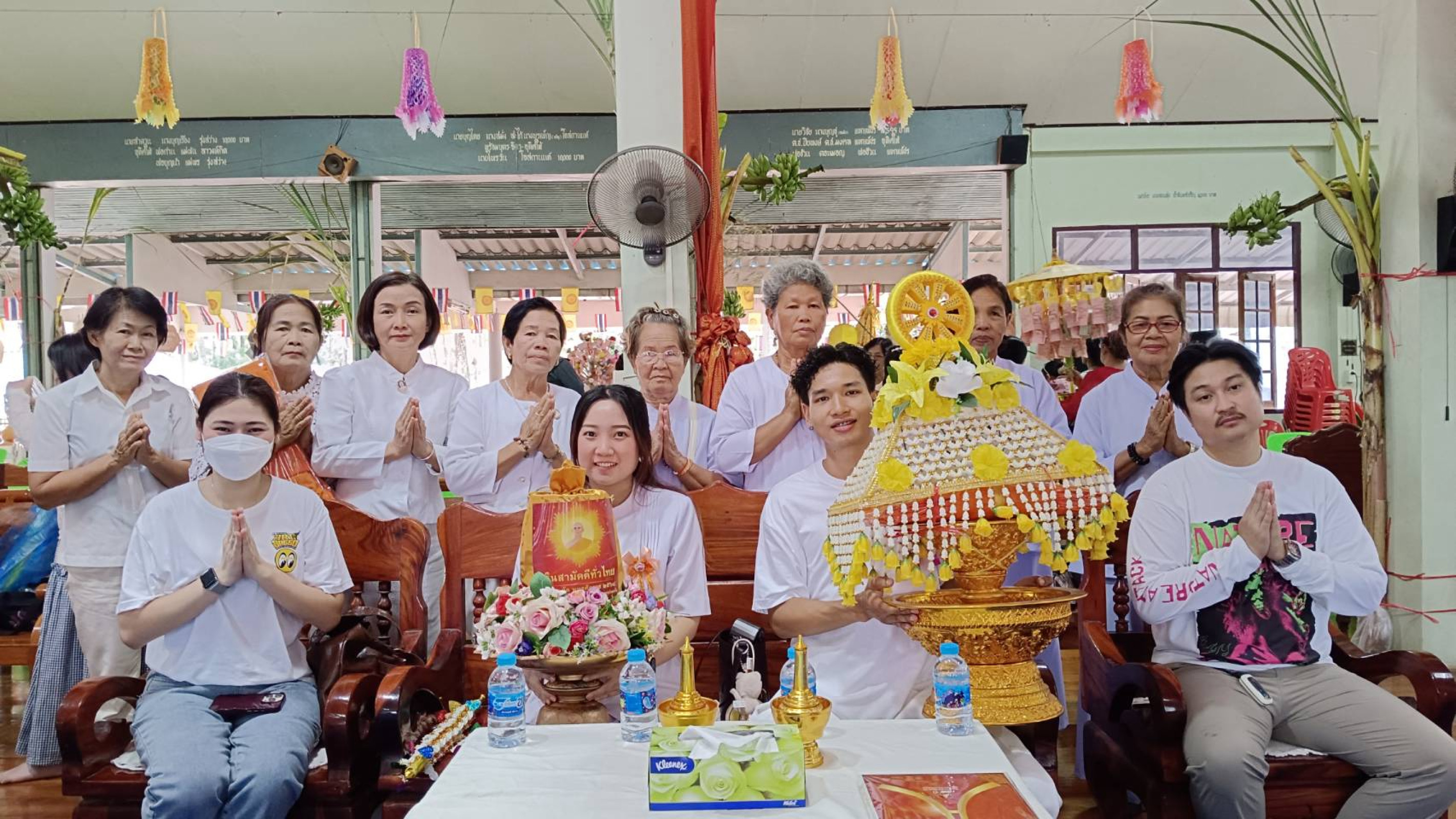 ภาพร่วมพิธีกรรมวัดหนองเกตุ