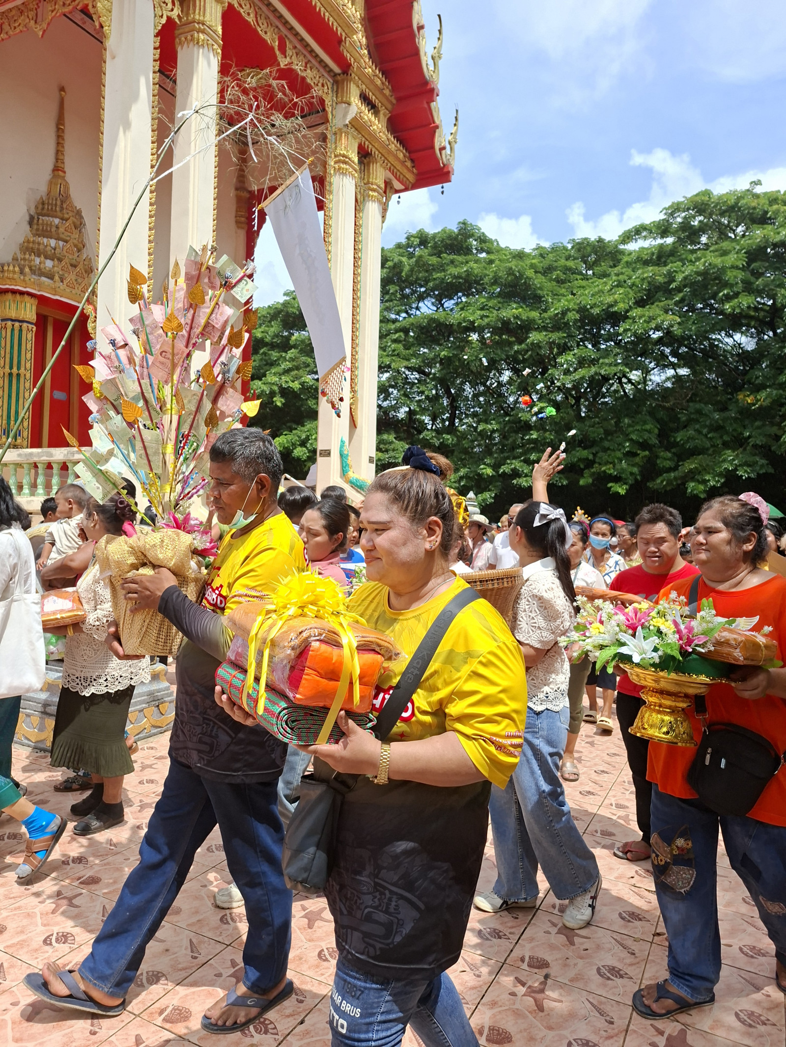 ภาพร่วมพิธีกรรมวัดวังท่าช้าง