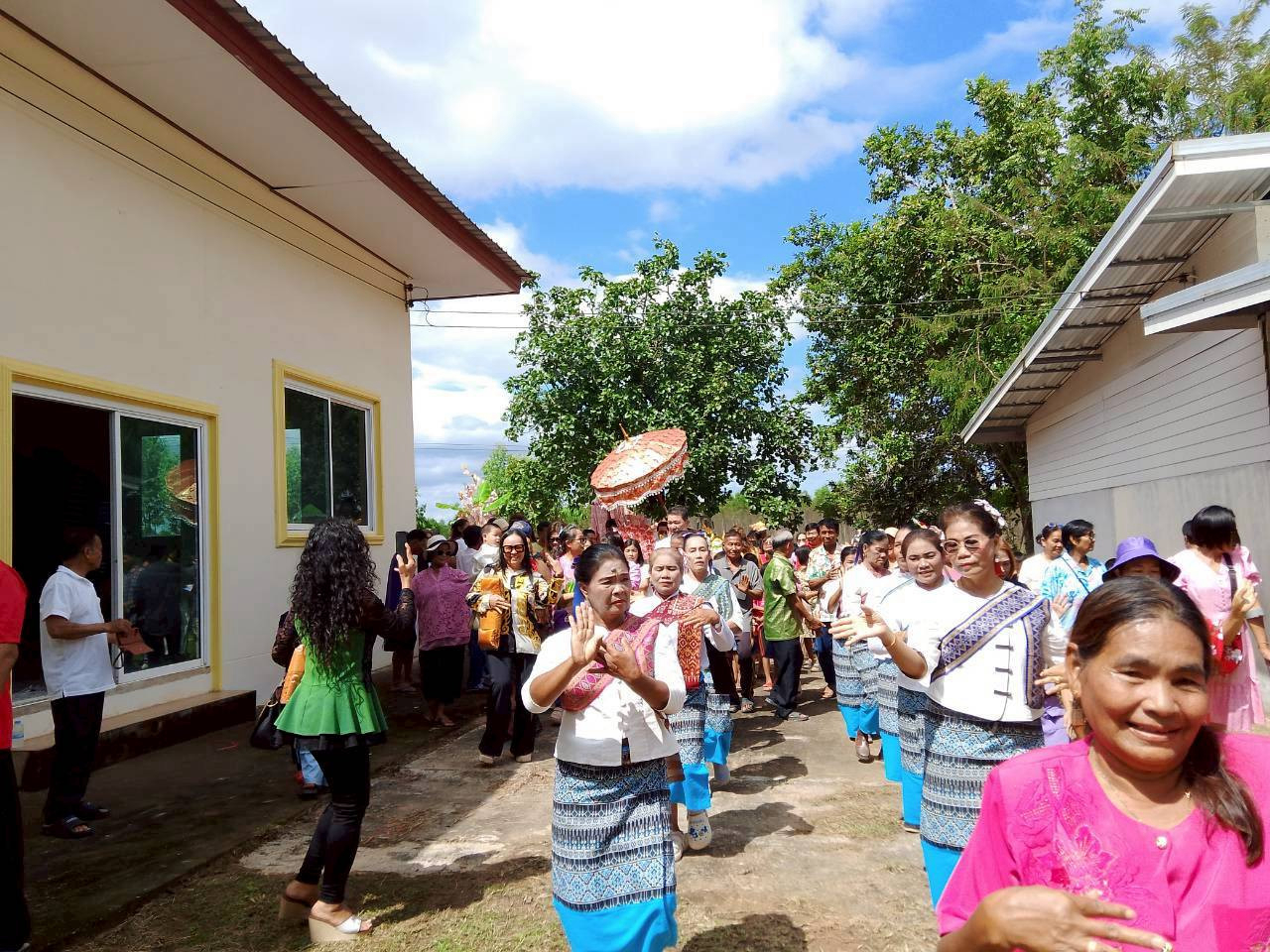 ภาพร่วมพิธีกรรมวัดวังตะเคียน (บ้านคลองนางลิง)