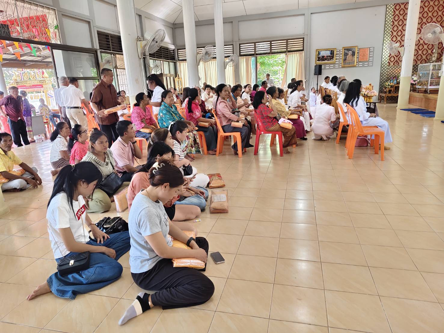 ภาพร่วมพิธีกรรมวัดหนองไม้เอก