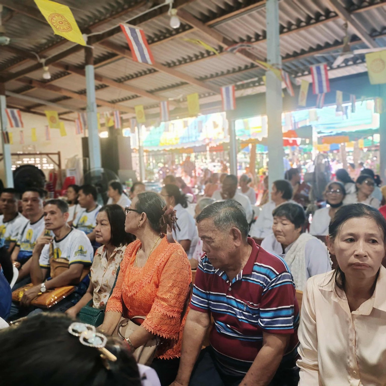 ภาพร่วมพิธีกรรมวัดคลองแสง