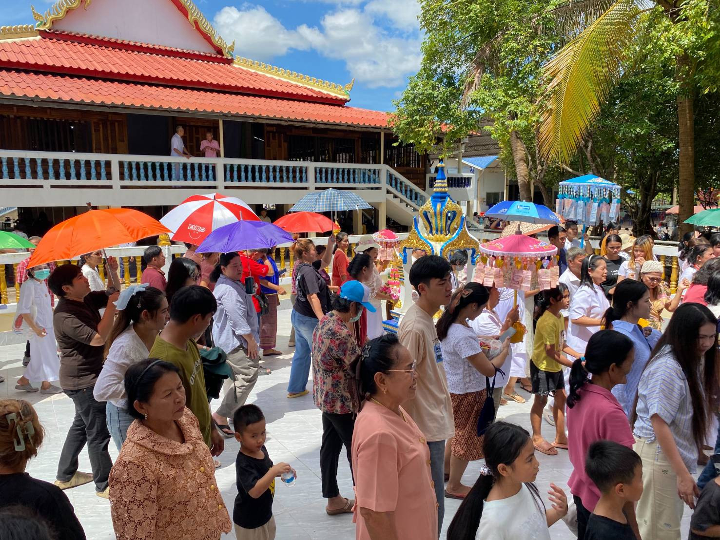 ภาพร่วมพิธีกรรมวัดประดิษฐาราม