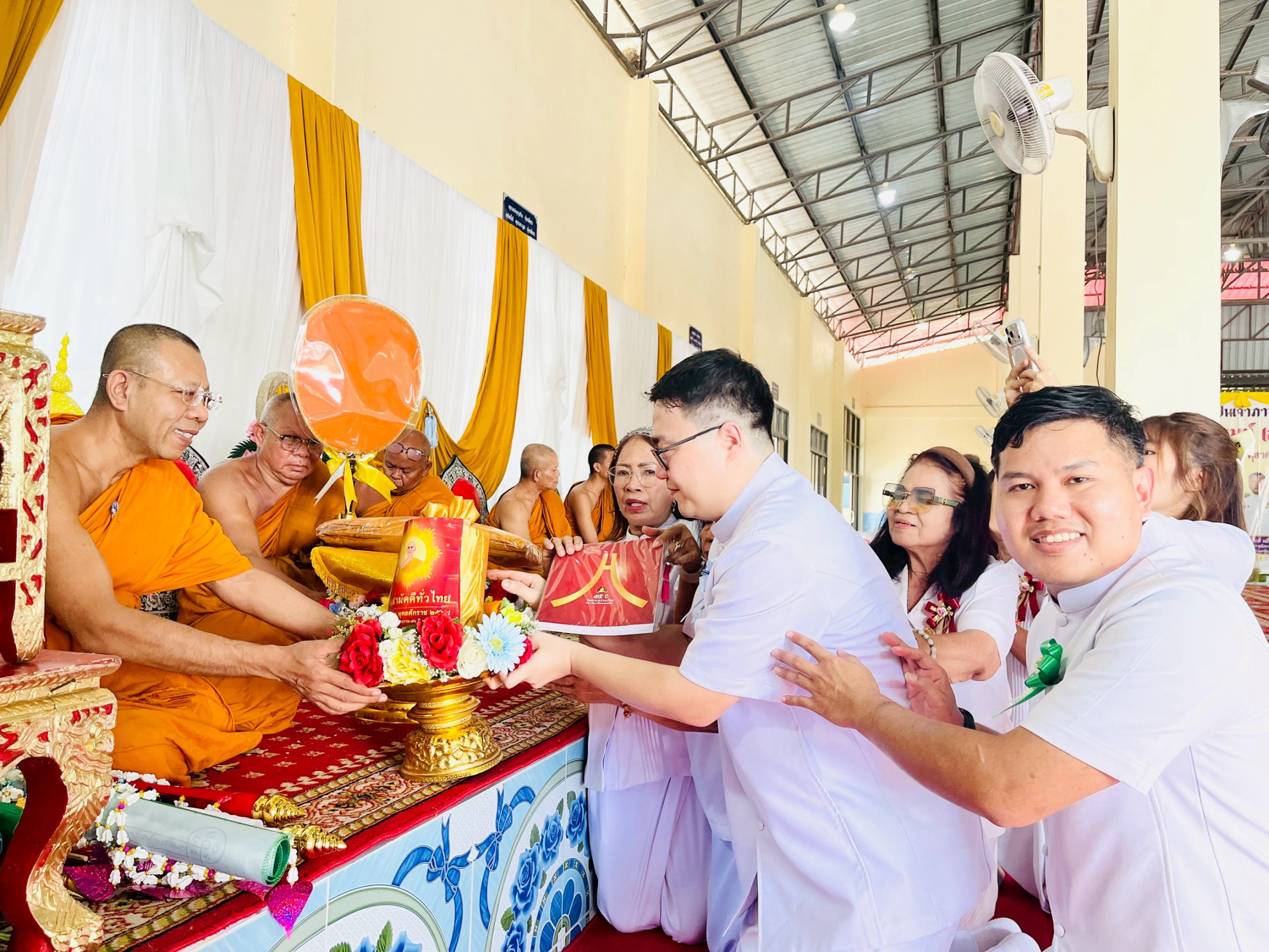 ภาพร่วมพิธีกรรมวัดสามัคคีภิรมย์
