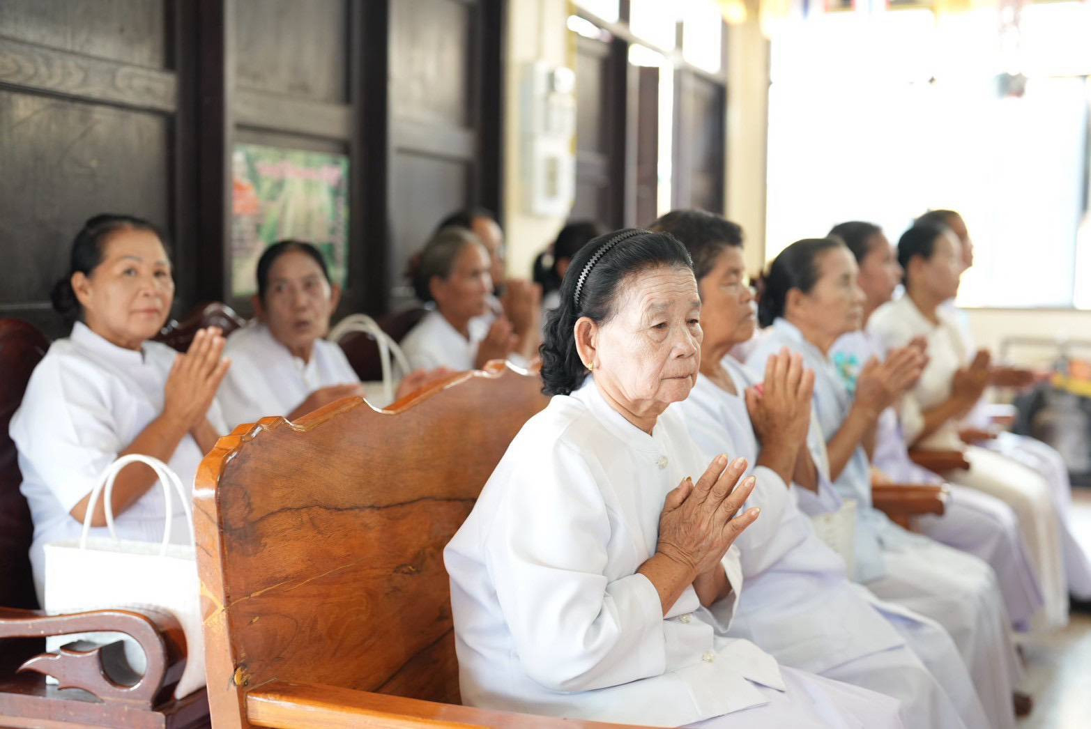 ภาพร่วมพิธีกรรมวัดบูรณราษฎร์ศรัทธาทำ