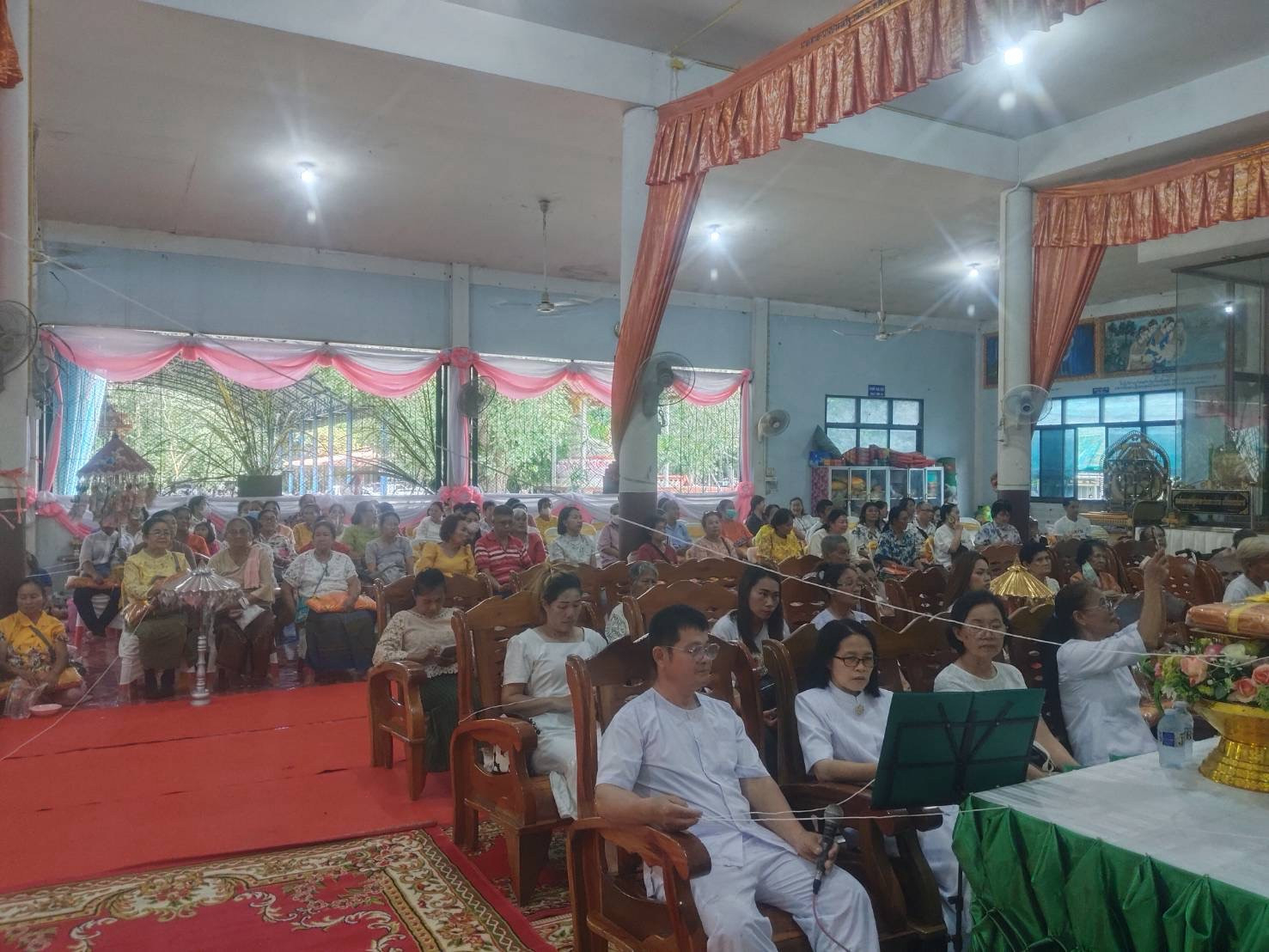 ภาพร่วมพิธีกรรมวัดบรรพตรัตนาราม