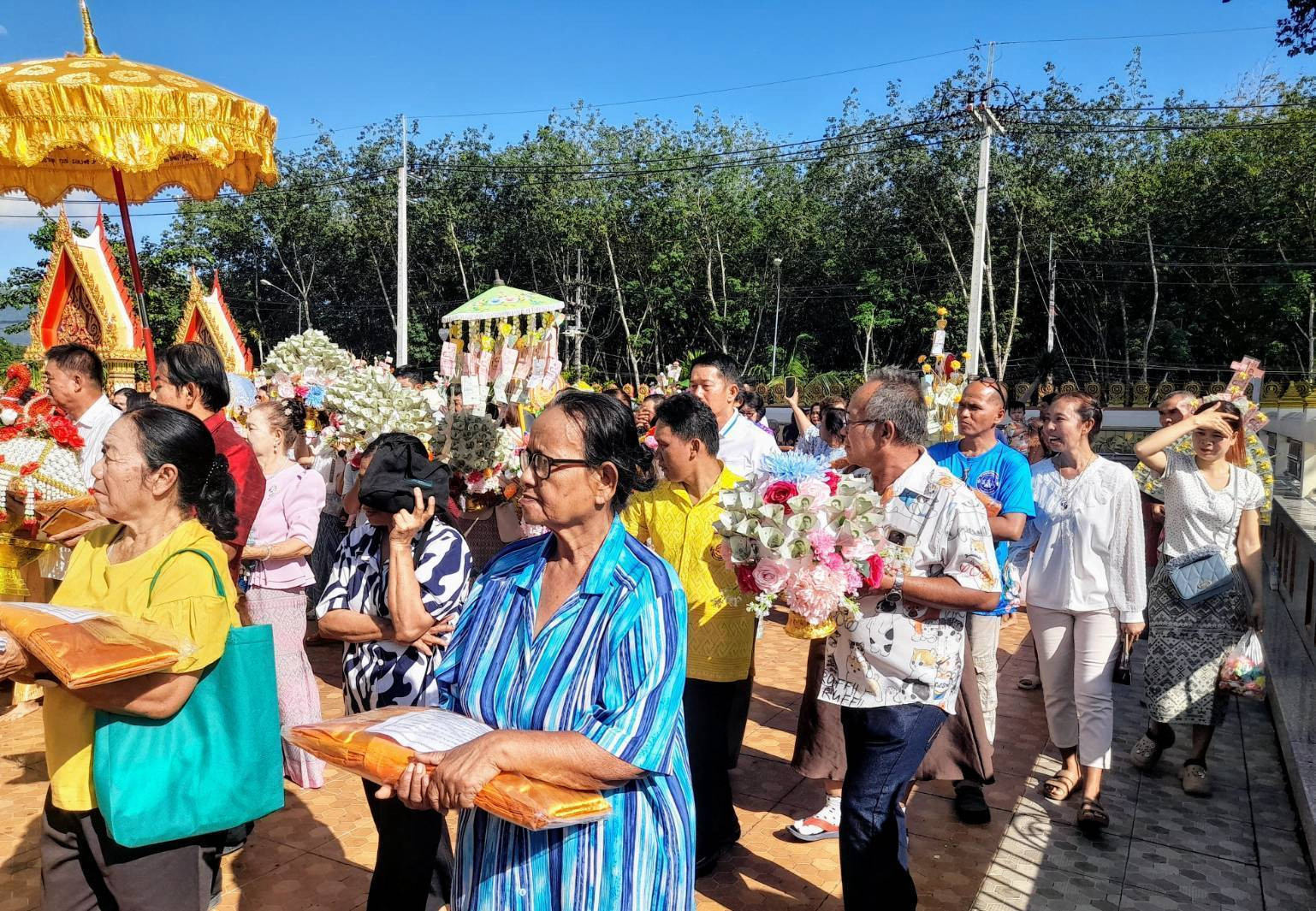 ภาพร่วมพิธีกรรมวัดยายจั่น