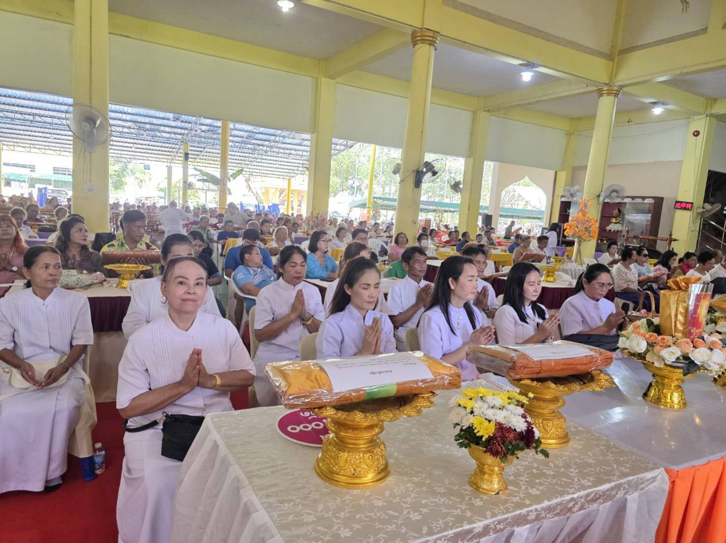 ภาพร่วมพิธีกรรมวัดท่ามะกอก