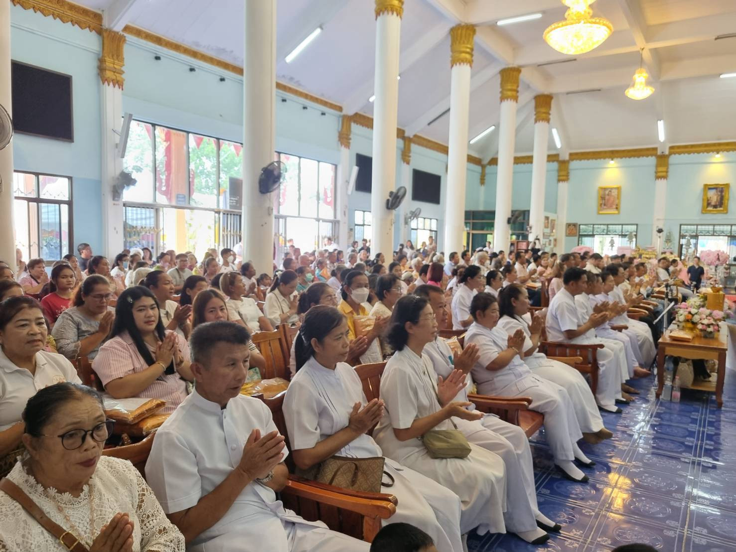 ภาพร่วมพิธีกรรมวัดซอยคีรี