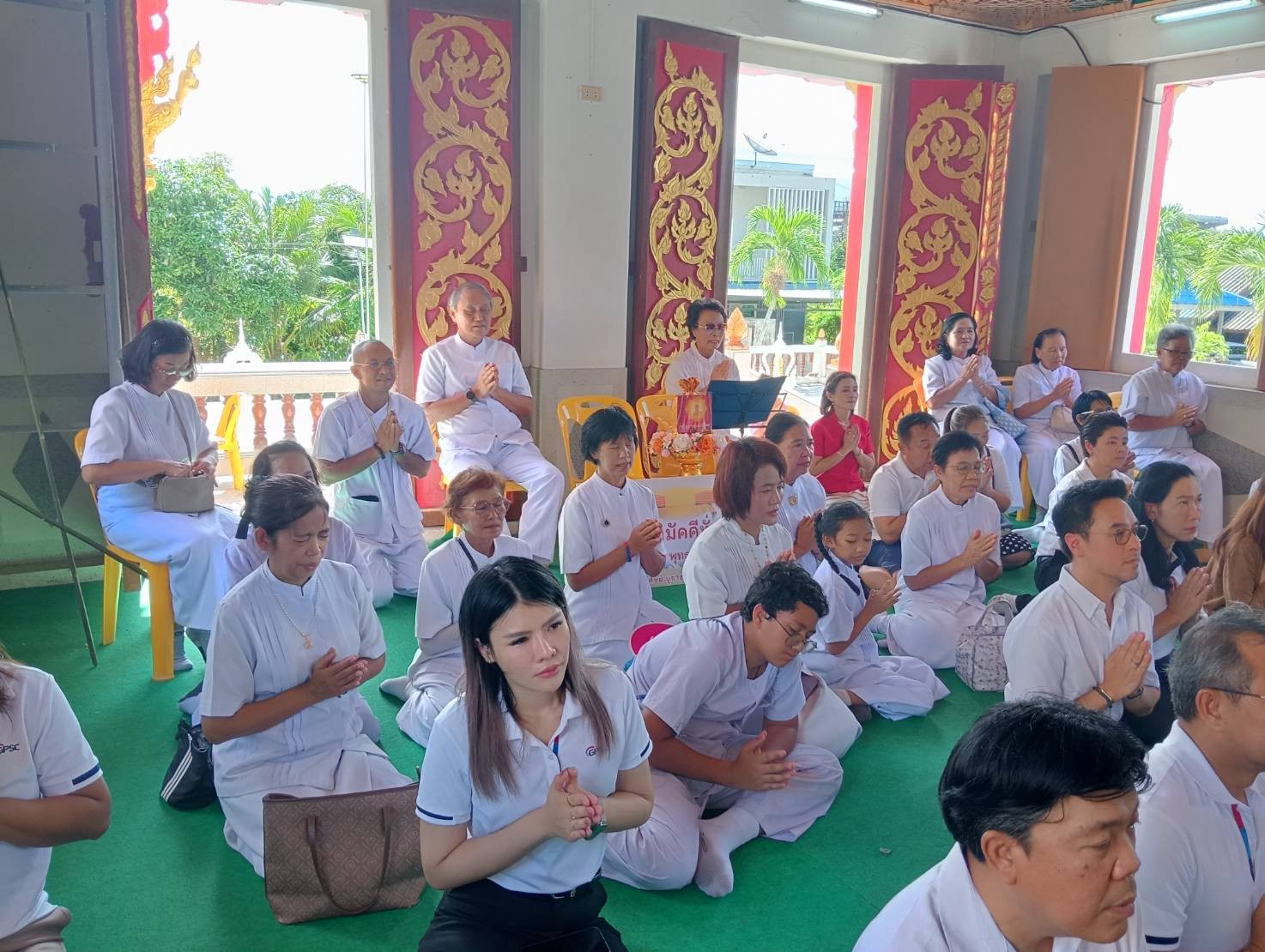 ภาพร่วมพิธีกรรมวัดกระเฉท