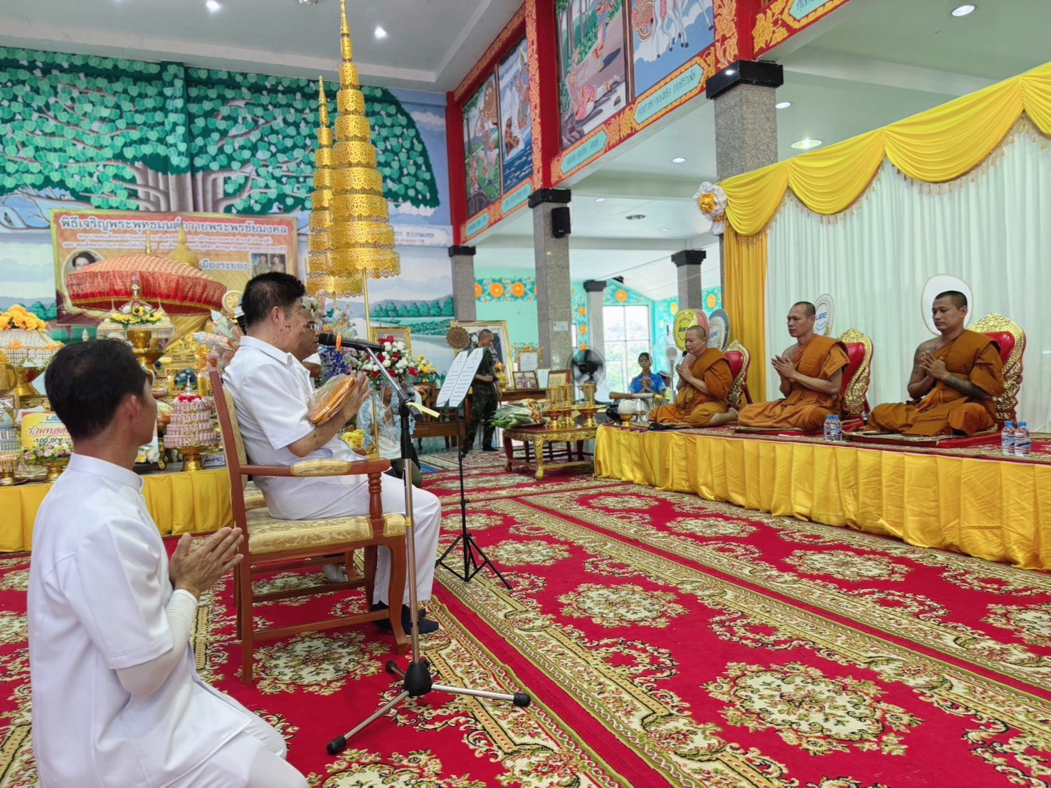 ภาพร่วมพิธีกรรมวัดปลวกเกตุ