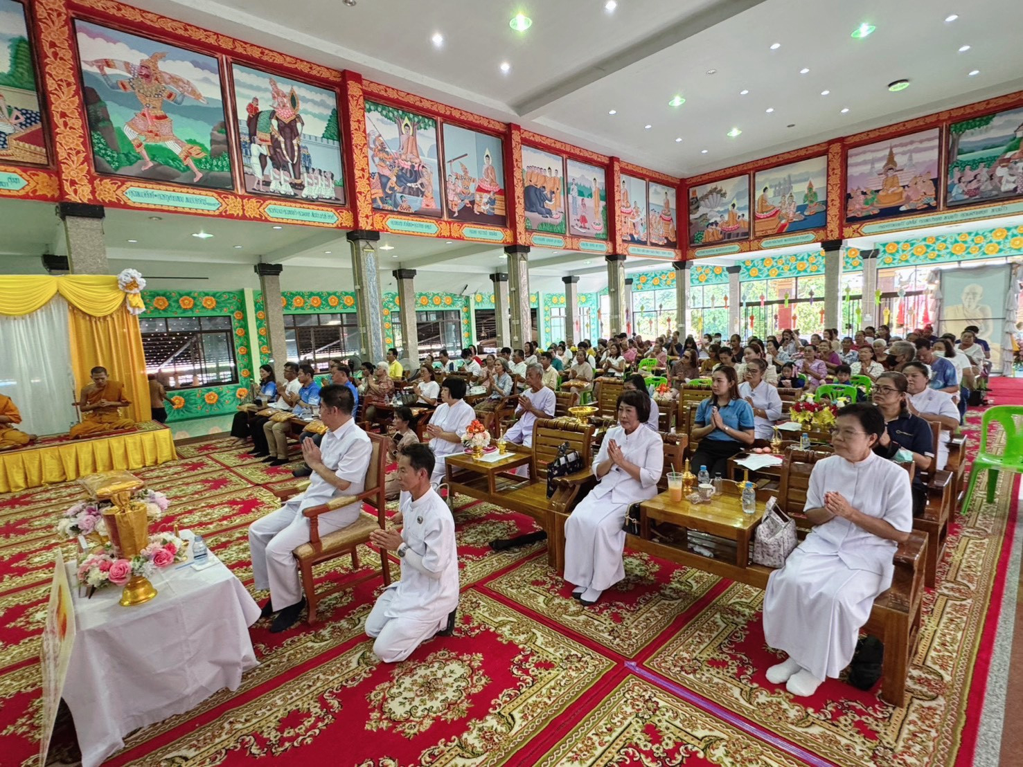 ภาพร่วมพิธีกรรมวัดปลวกเกตุ