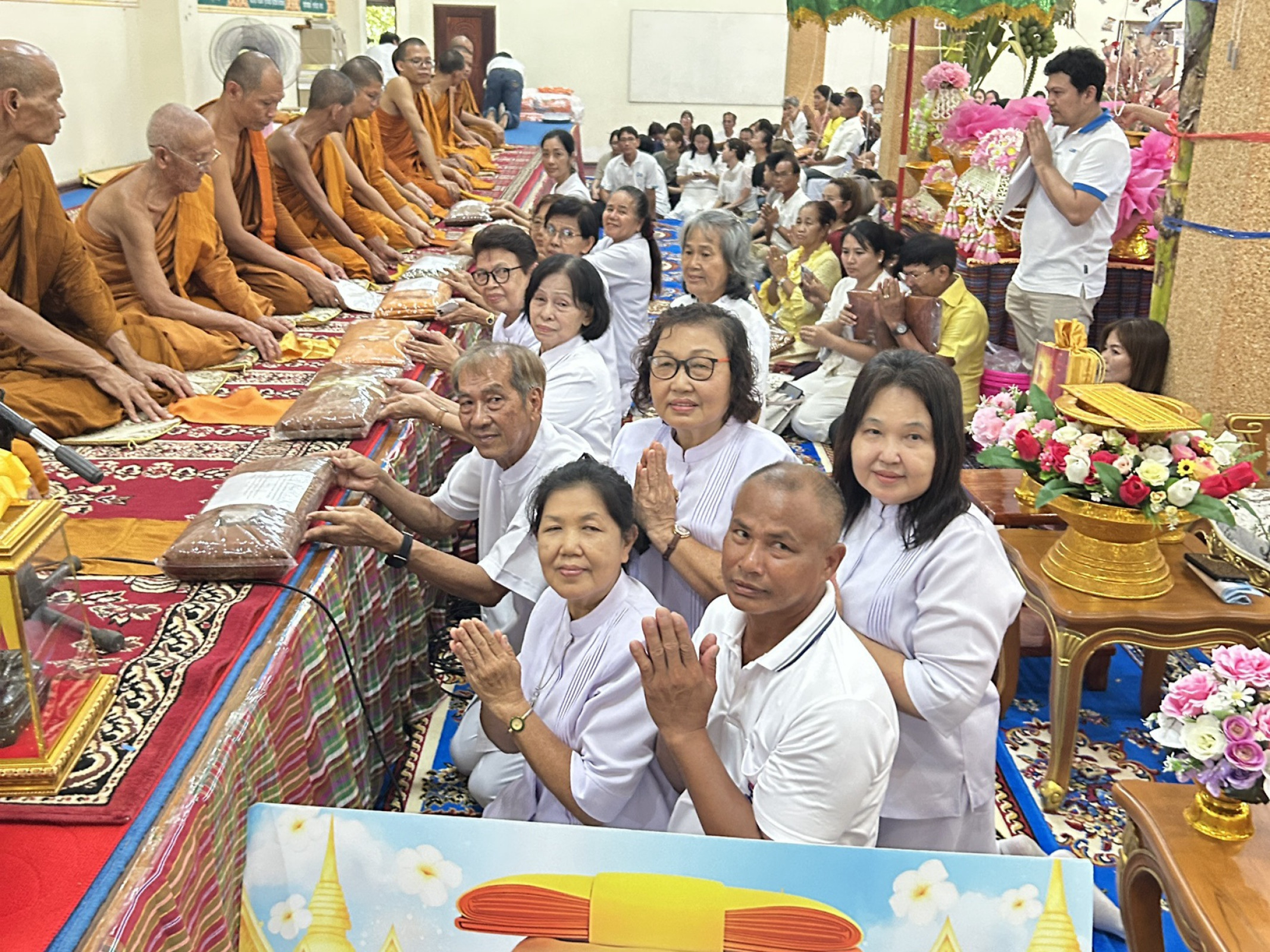 ภาพร่วมพิธีกรรมวัดจุฬามุนี
