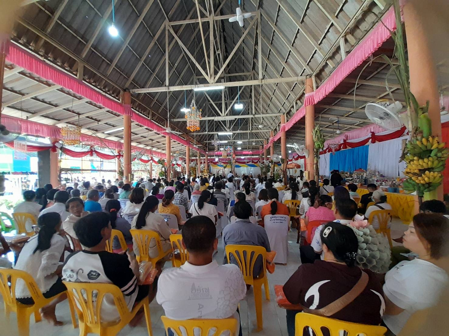 ภาพร่วมพิธีกรรมวัดคลองวัว