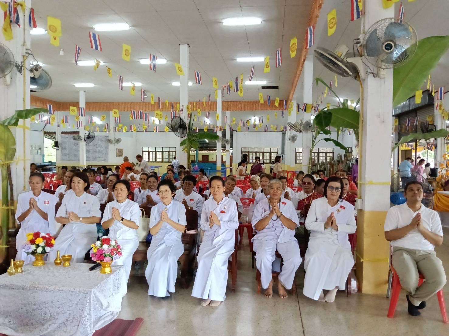 ภาพร่วมพิธีกรรมวัดประชาสามัคคี
