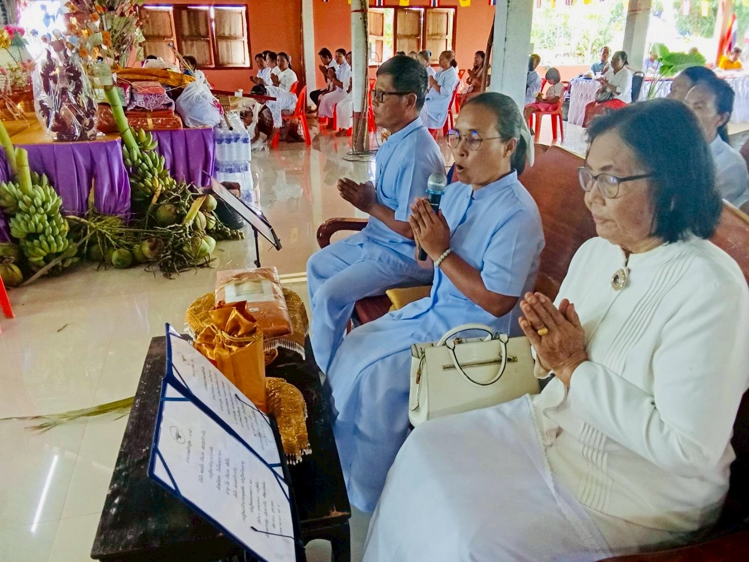 ภาพกล่าวคำถวายกฐินที่พักสงฆ์บ้านทัพสยาม