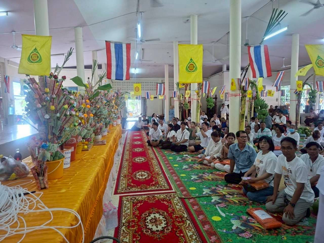 ภาพร่วมพิธีกรรมวัดหนองหมู