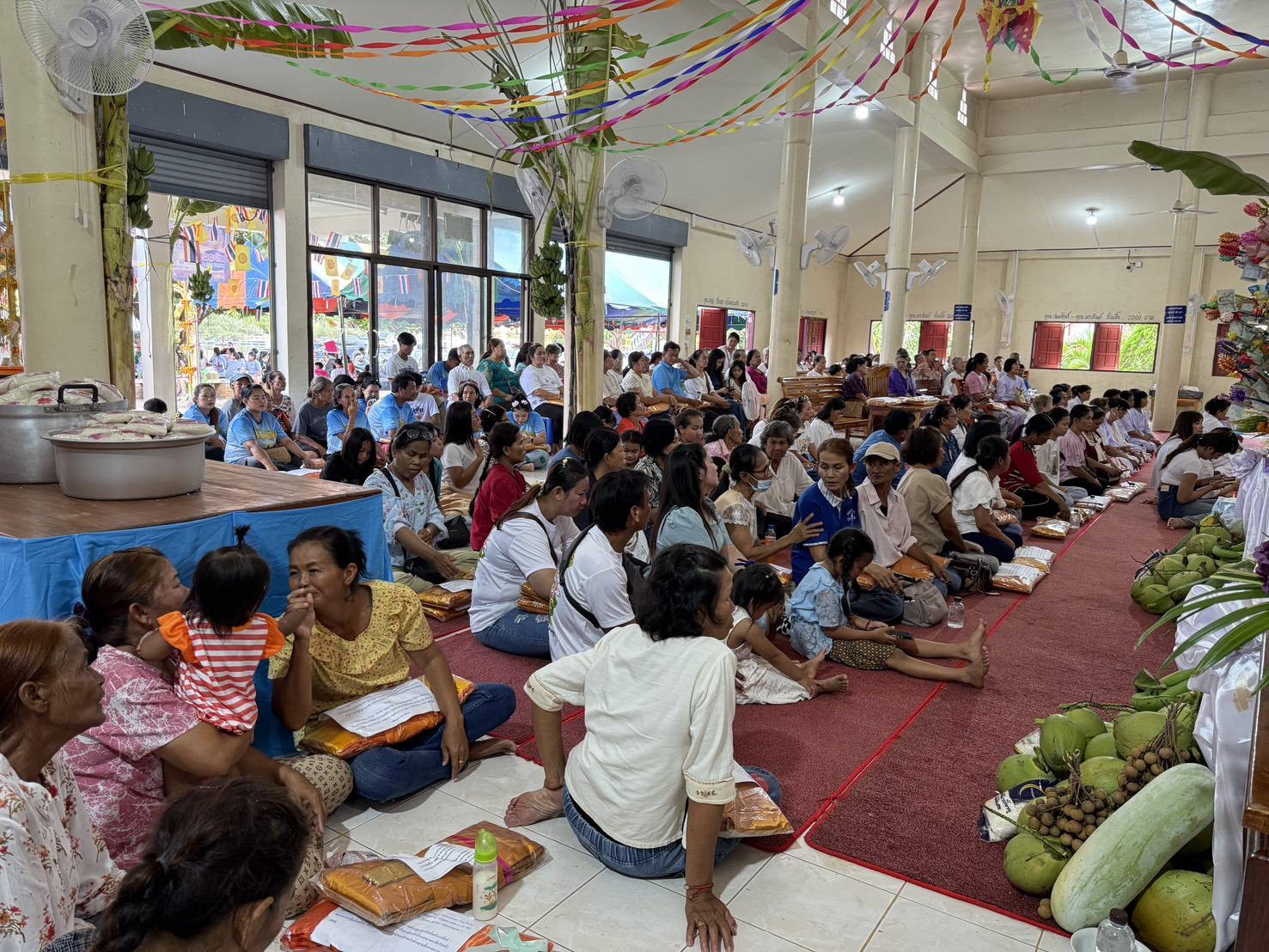 ภาพร่วมพิธีกรรมวัดแก่งสำราญ