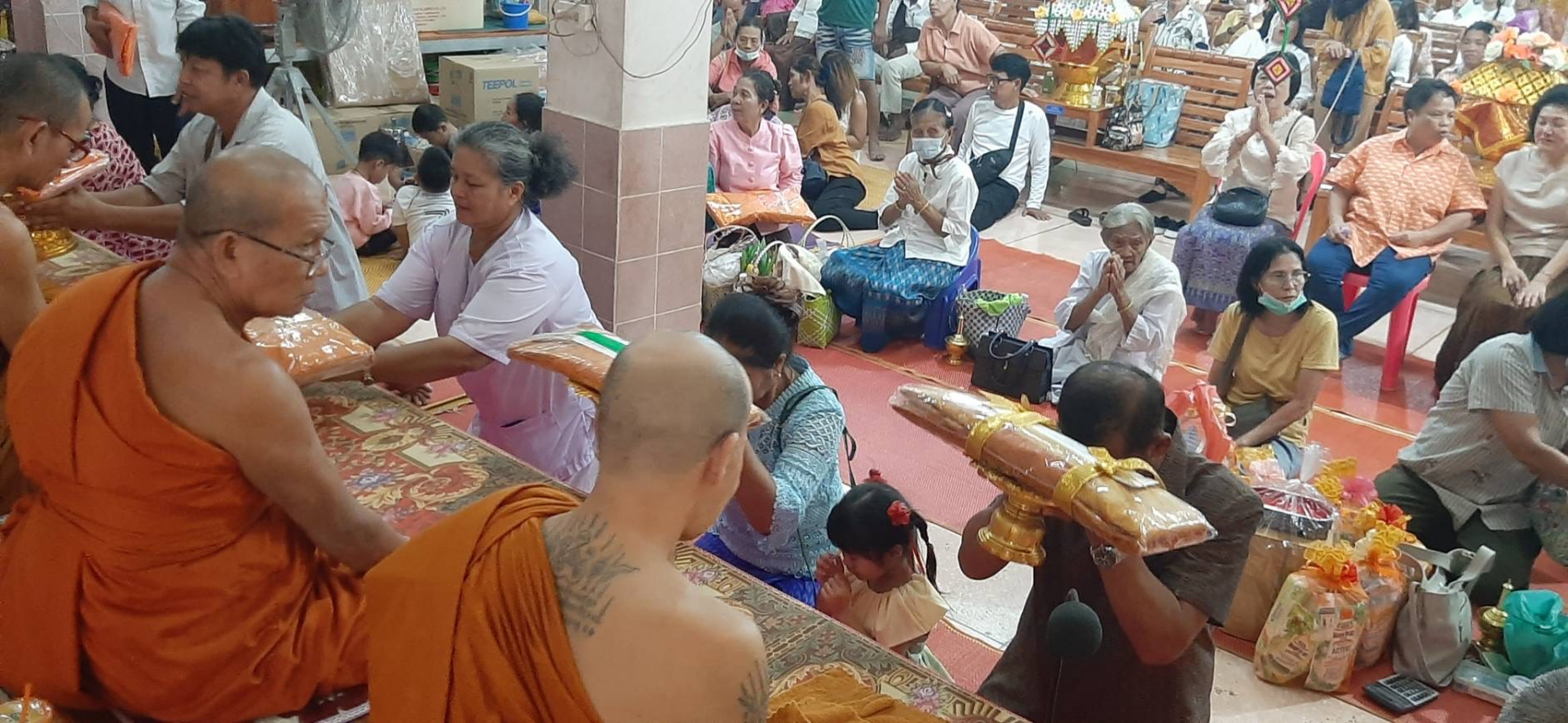 ภาพร่วมพิธีกรรมวัดวังจำปี