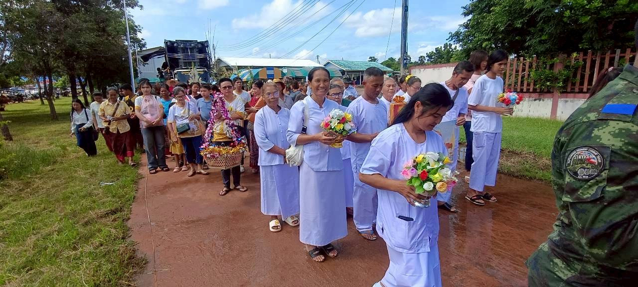 ภาพร่วมพิธีกรรมวัดสองพี่น้อง