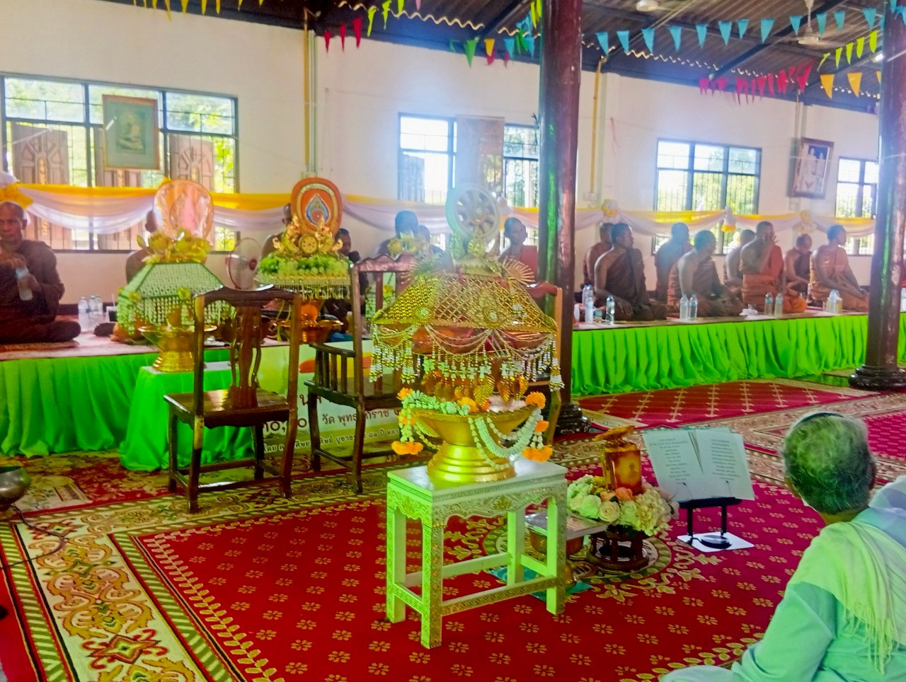 ภาพร่วมพิธีกรรมวัดมะกอก