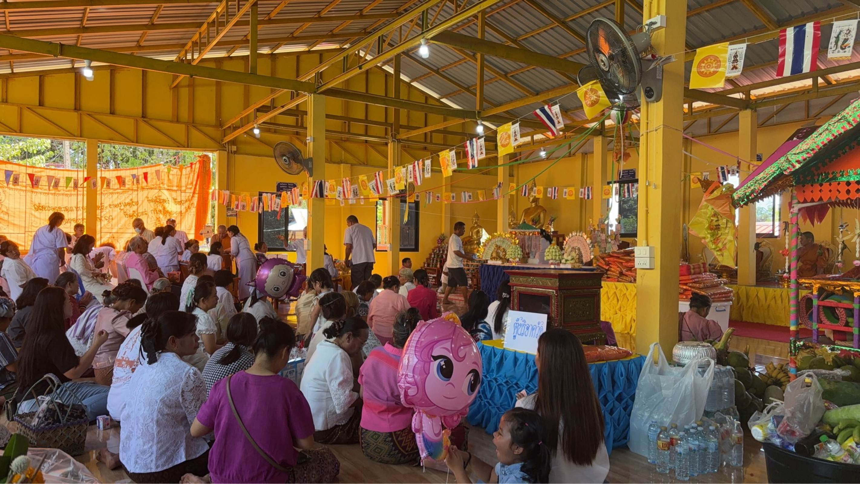 ภาพร่วมพิธีกรรมวัดหนองเสม็ด