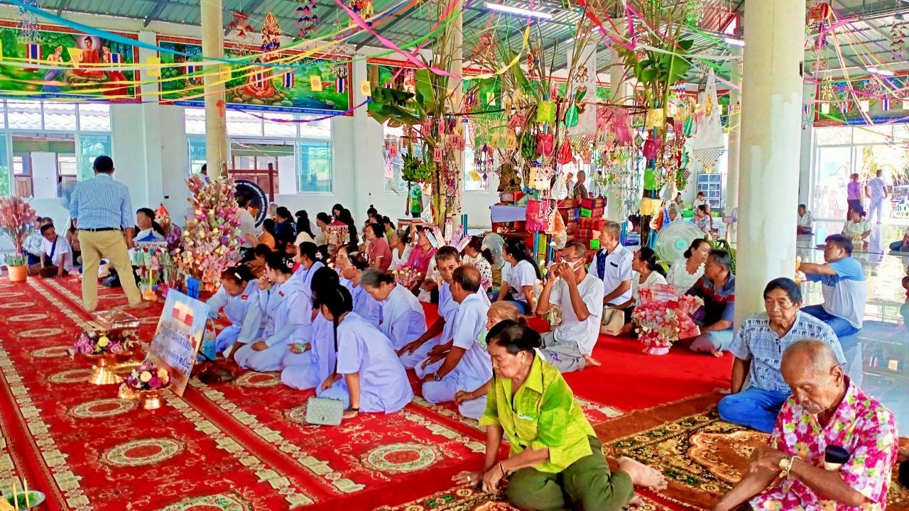 ภาพร่วมพิธีกรรมวัดพรสวรรค์