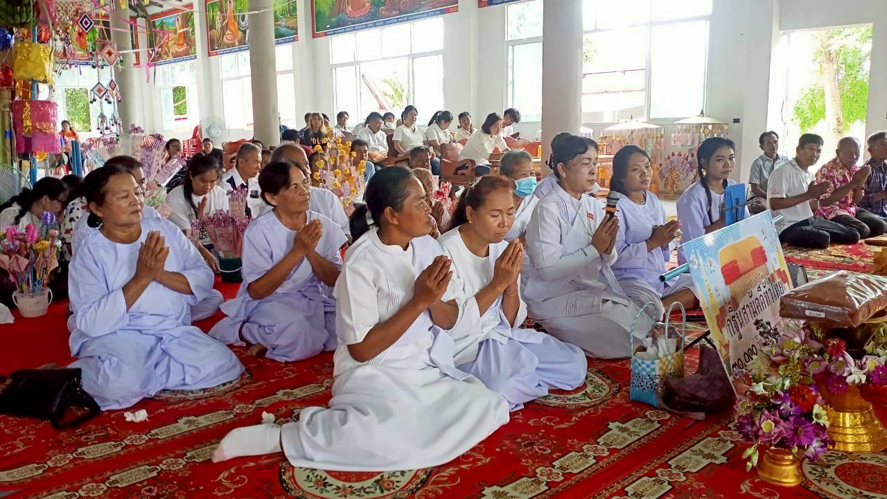 ภาพร่วมพิธีกรรมวัดพรสวรรค์