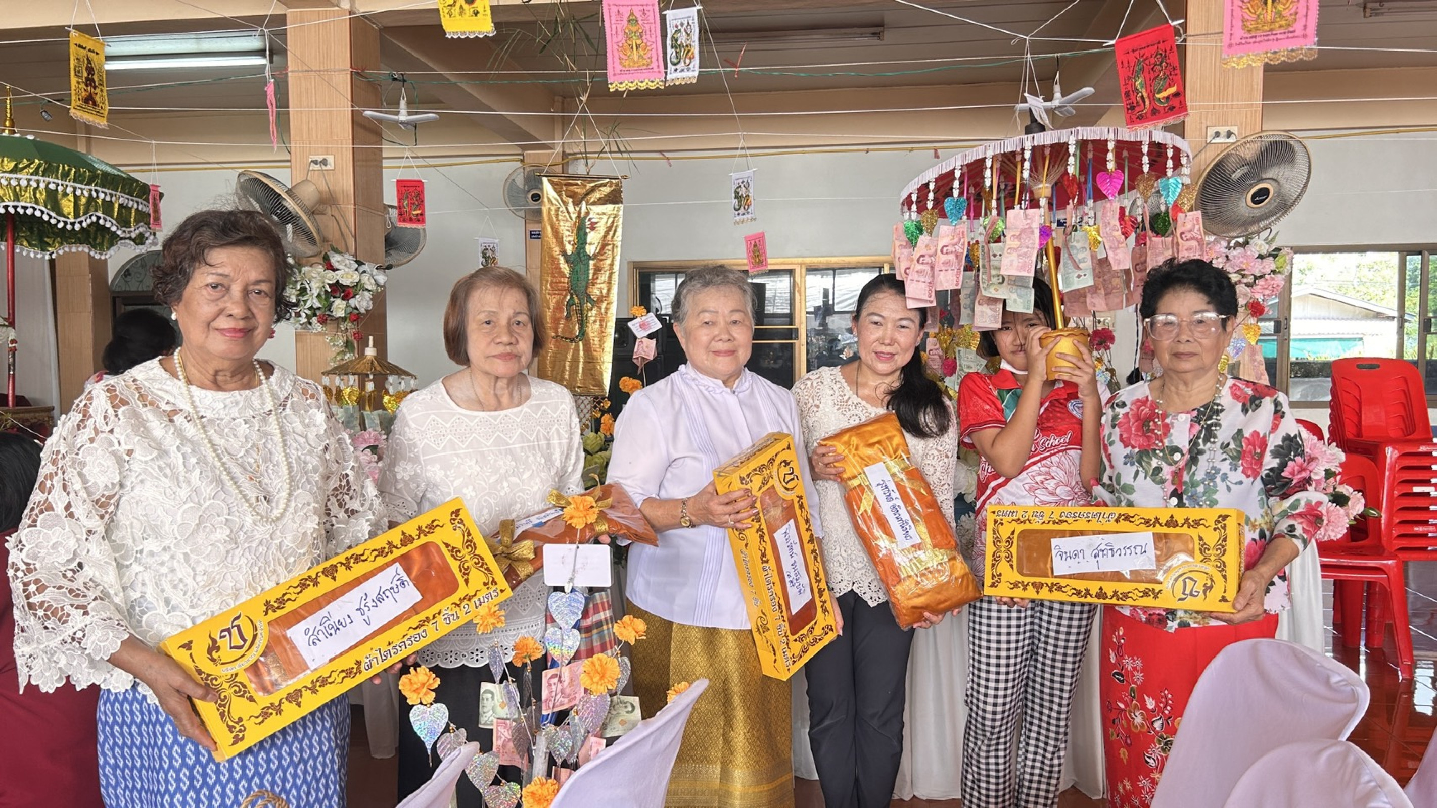 ภาพร่วมพิธีกรรมวัดท่ายางกลาง