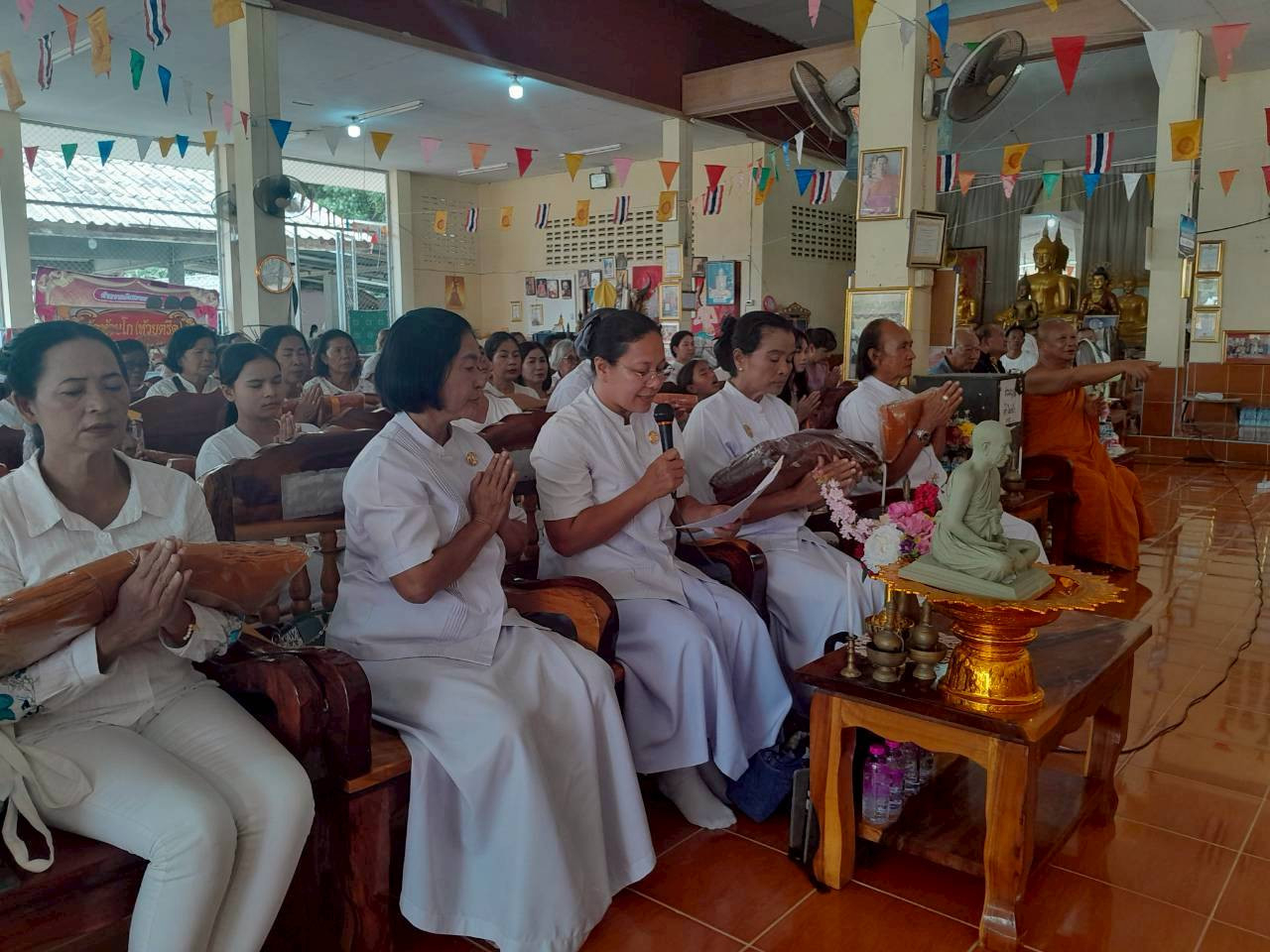 ภาพกล่าวคำถวายกฐินวัดห้วยโก