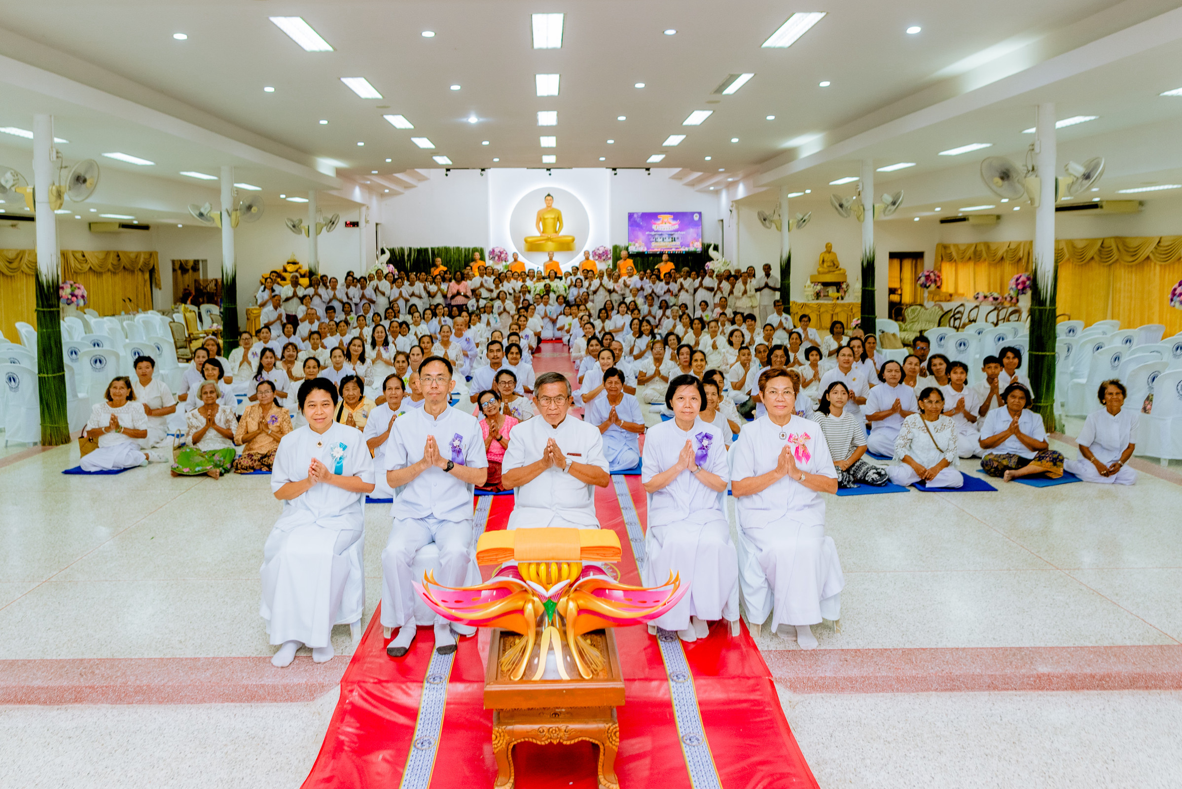 ภาพร่วมพิธีกรรมธุดงคสถานนครธรรม